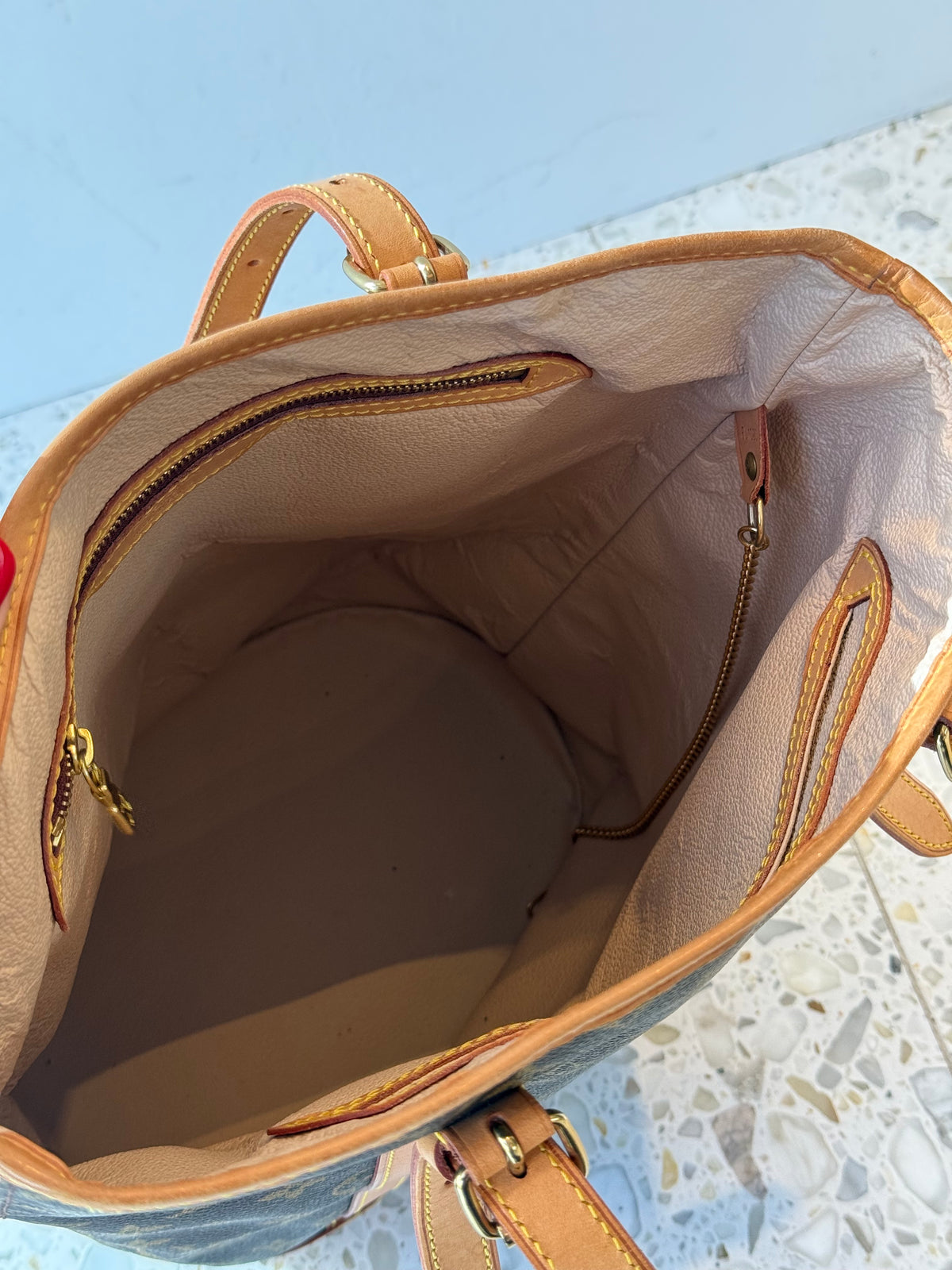 Louis Vuitton Bucket GM