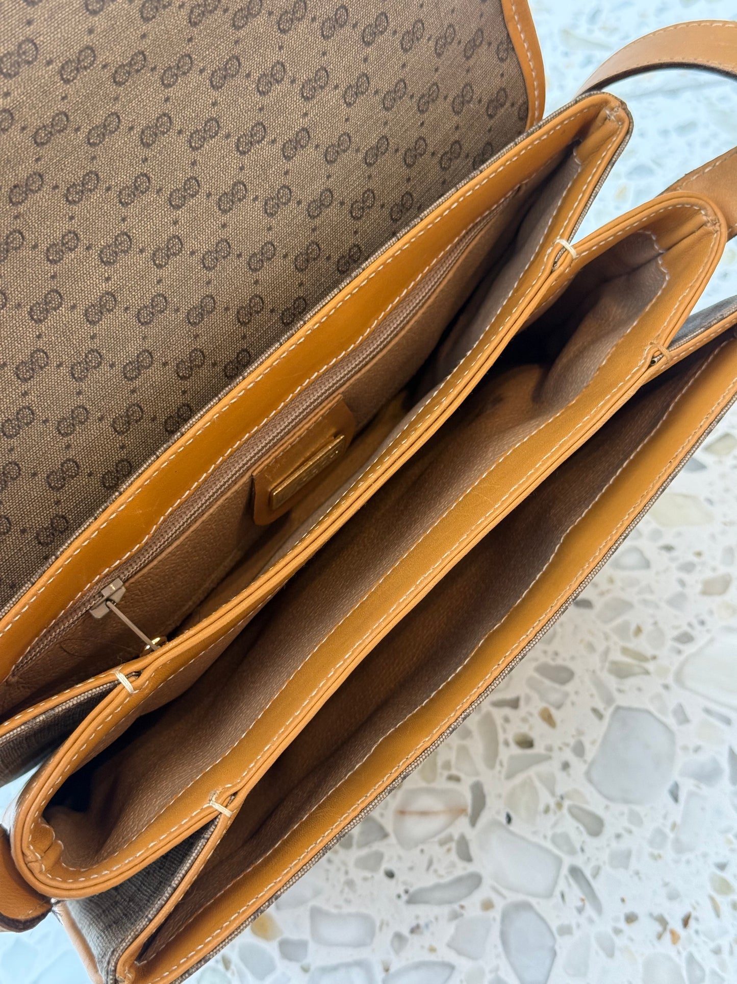 Gucci Crossbody Veske