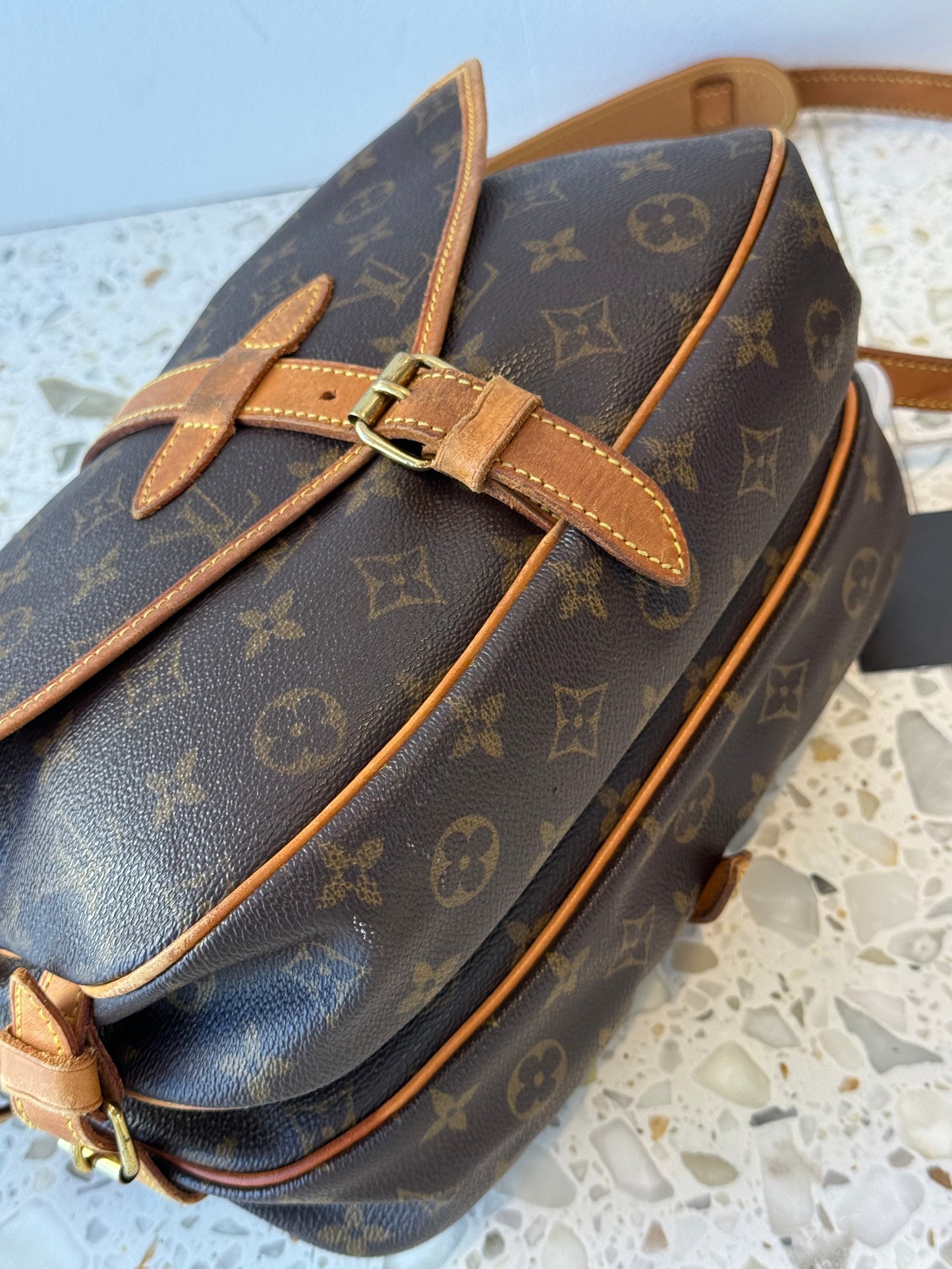 Louis Vuitton Saumur