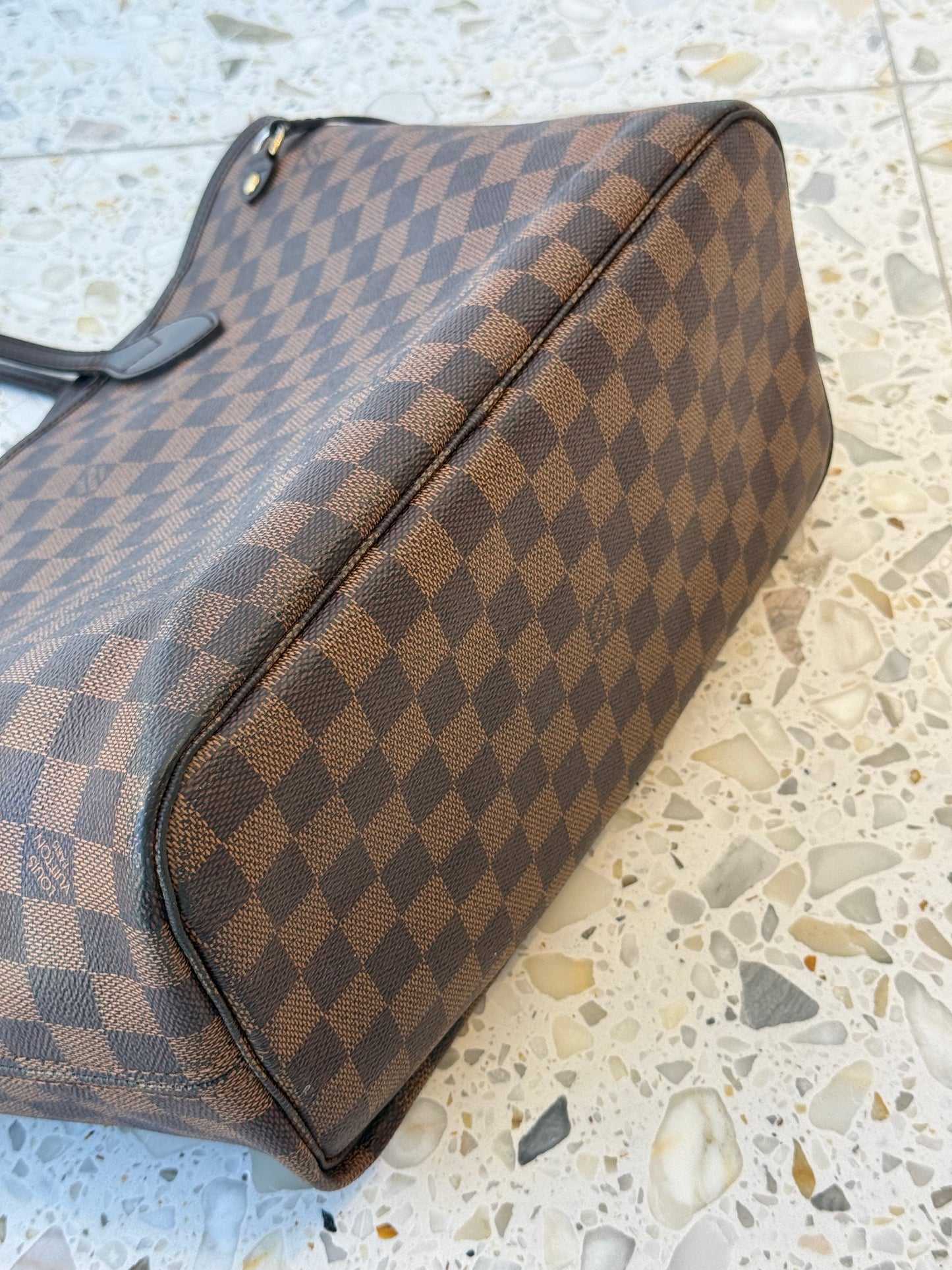 Louis Vuitton Neverfull MM