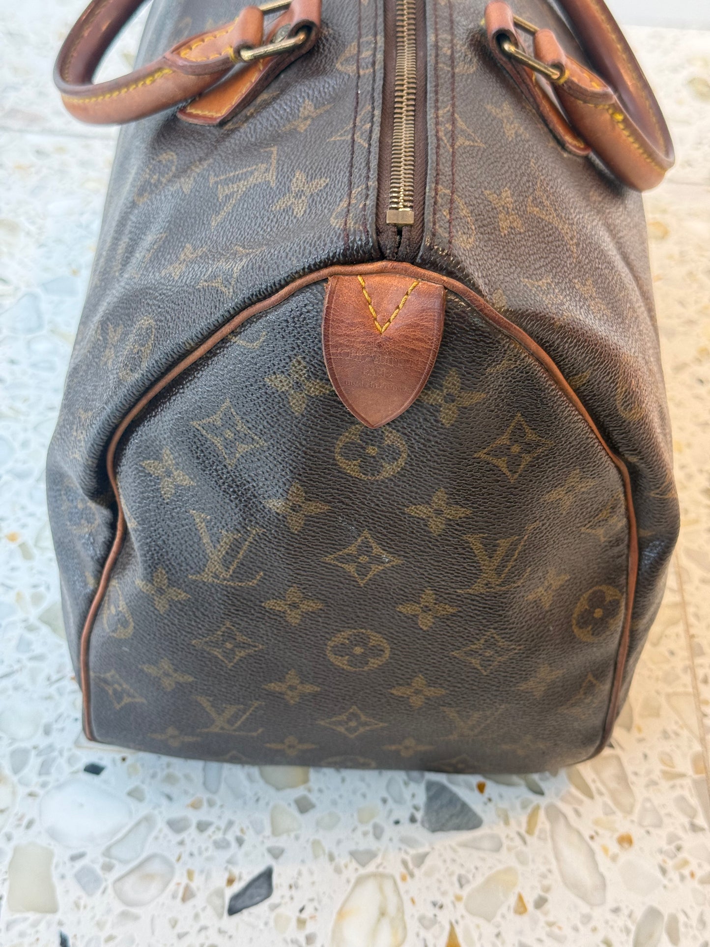 Louis Vuitton Speedy 35