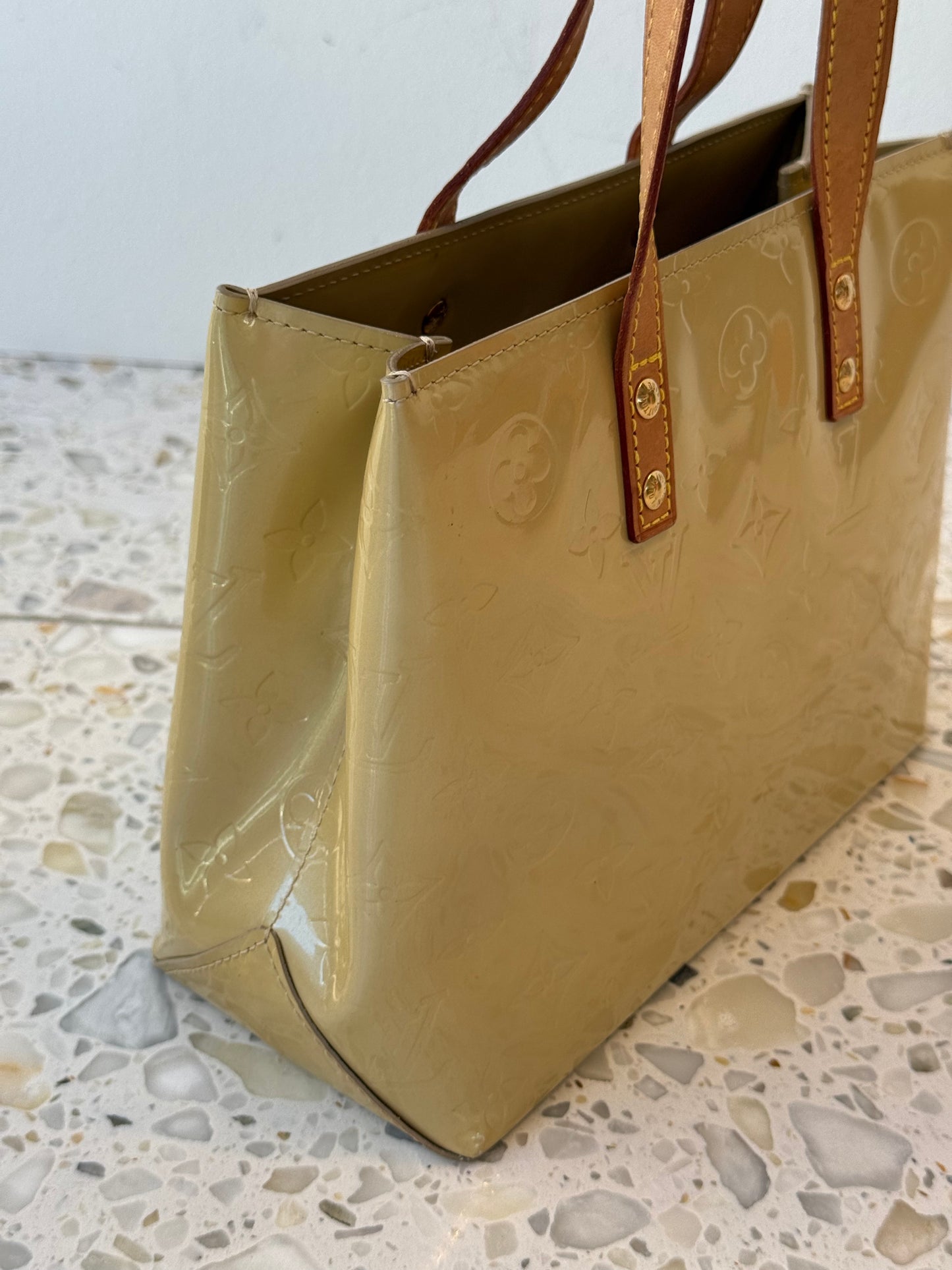 Louis Vuitton Reade PM