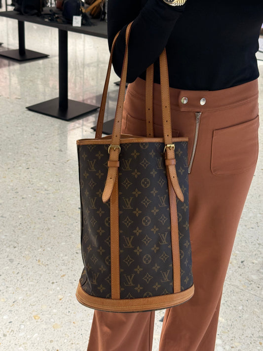 Louis Vuitton Bucket GM