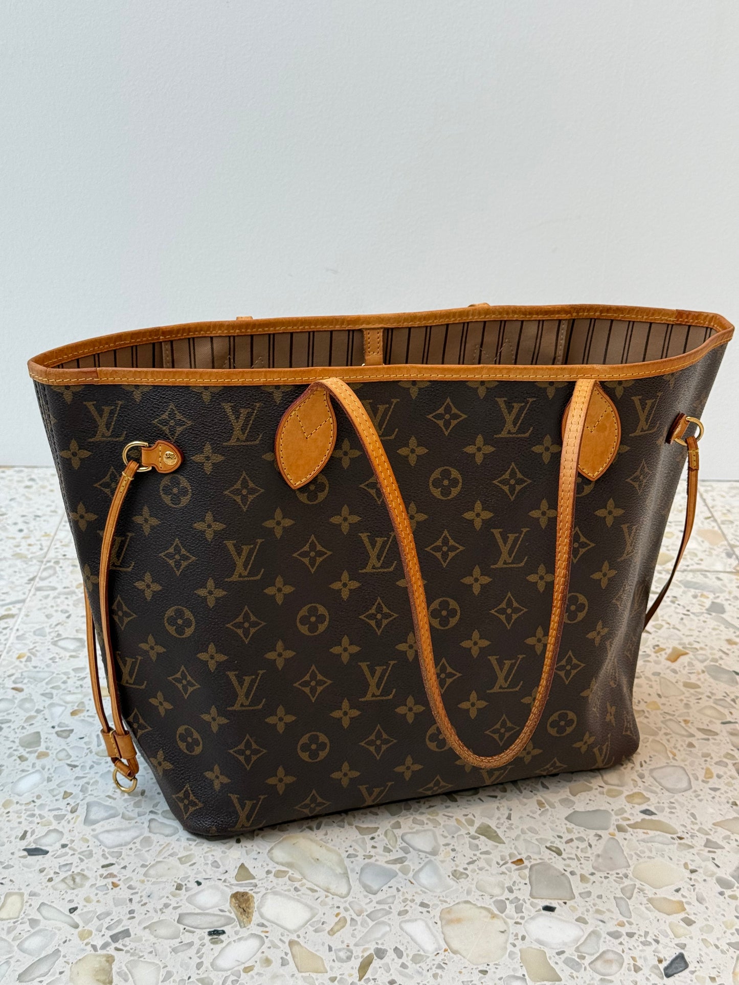 Louis Vuitton Neverfull MM