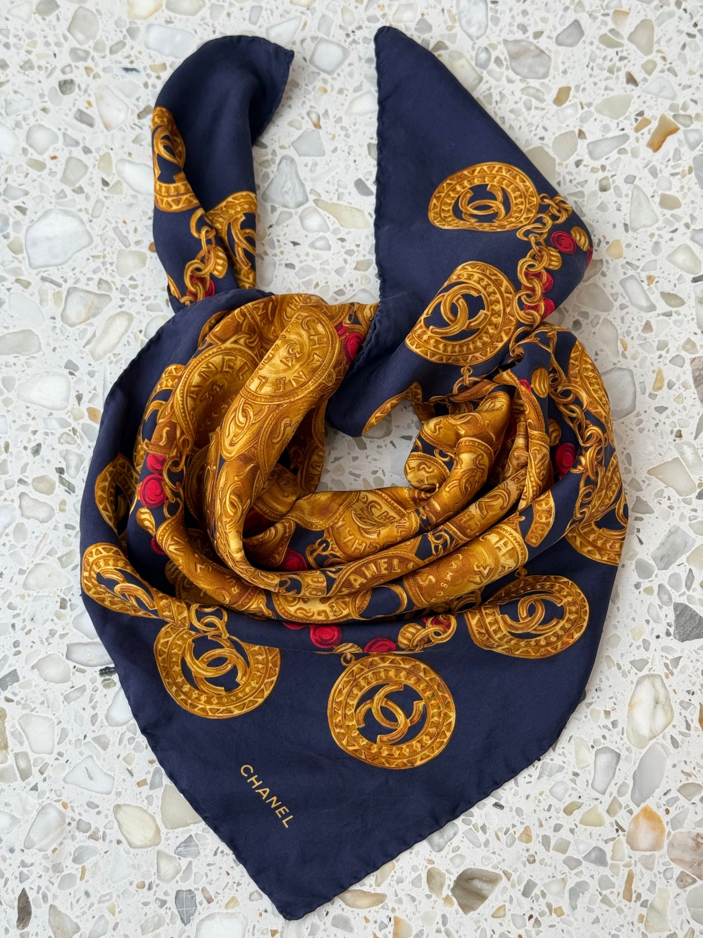 Chanel Silkeskjerf