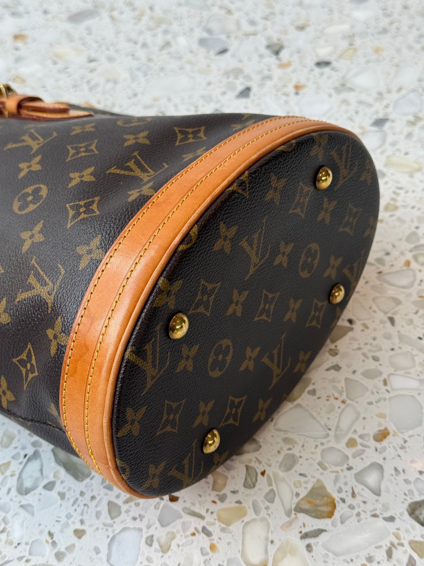 Louis Vuitton Bucket PM