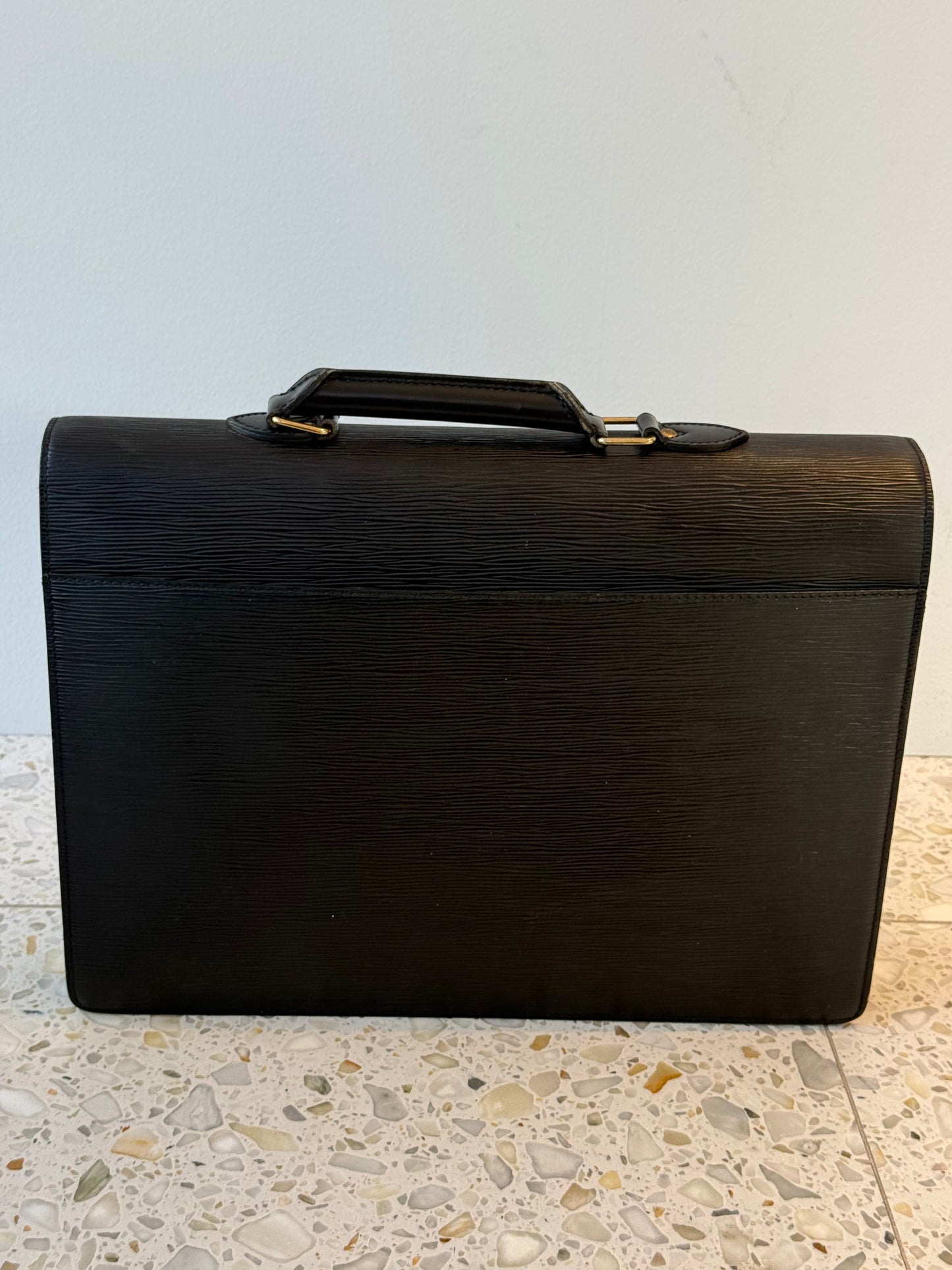 Louis Vuitton Serviette Conseiller