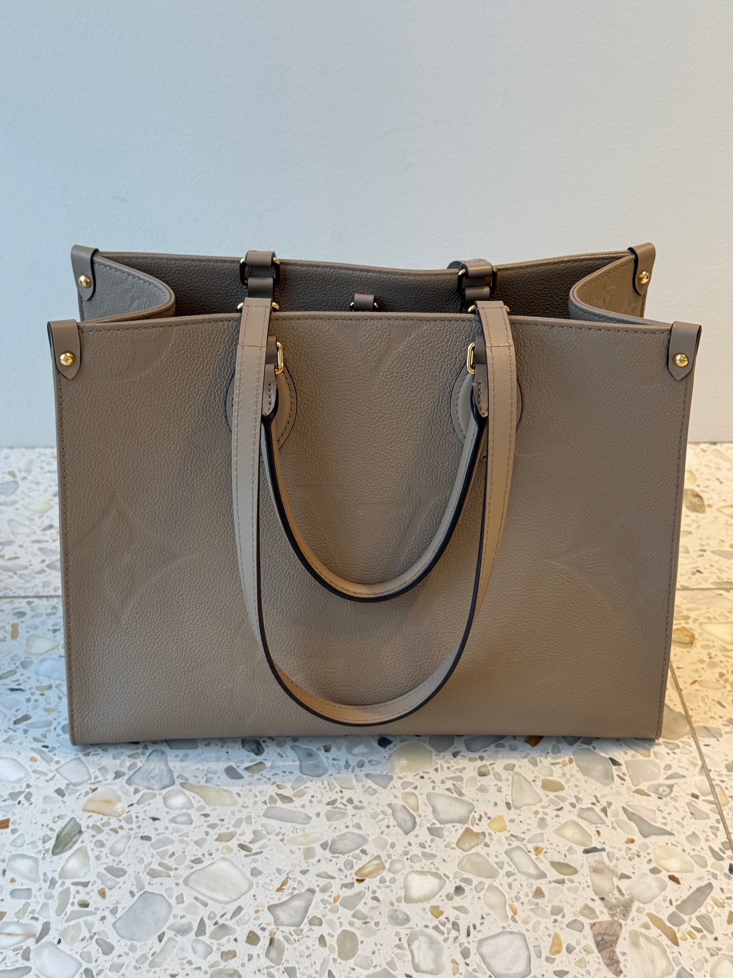 Louis Vuitton Onthego MM