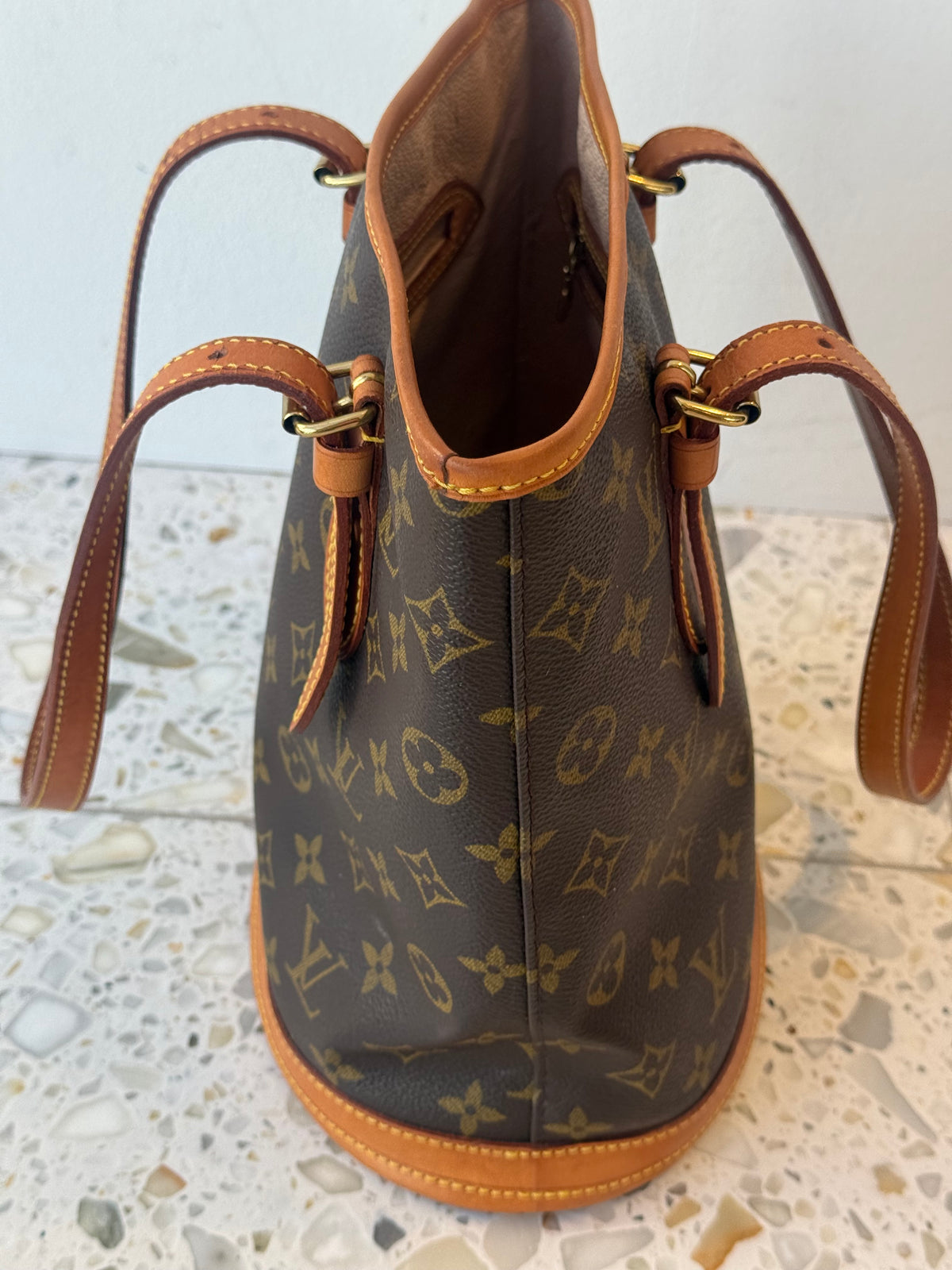 Louis Vuitton Bucket PM