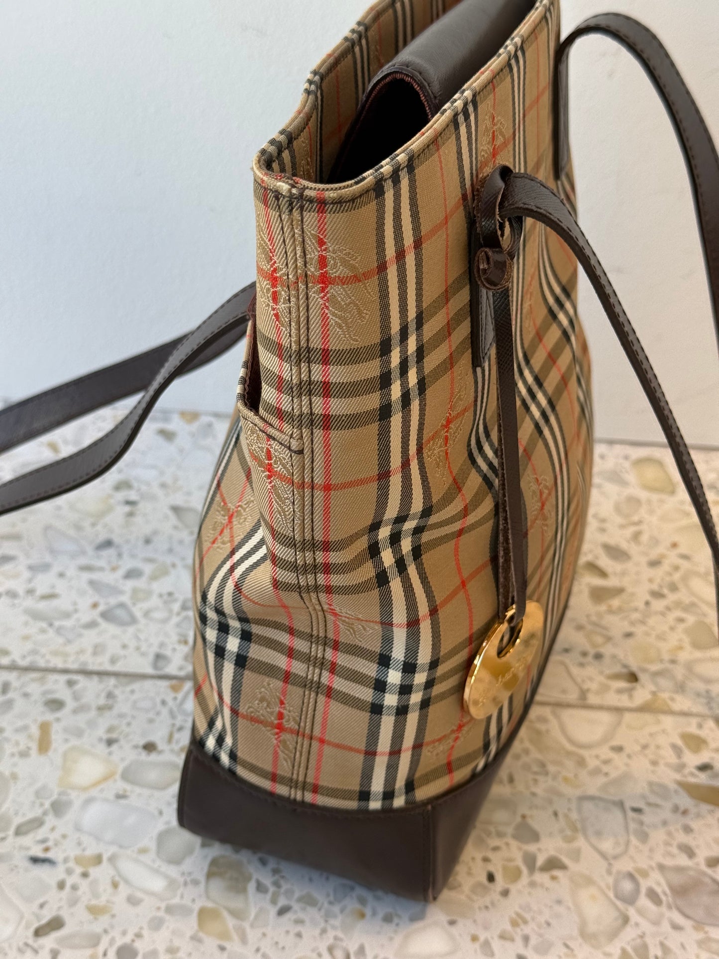 Burberry Bucket