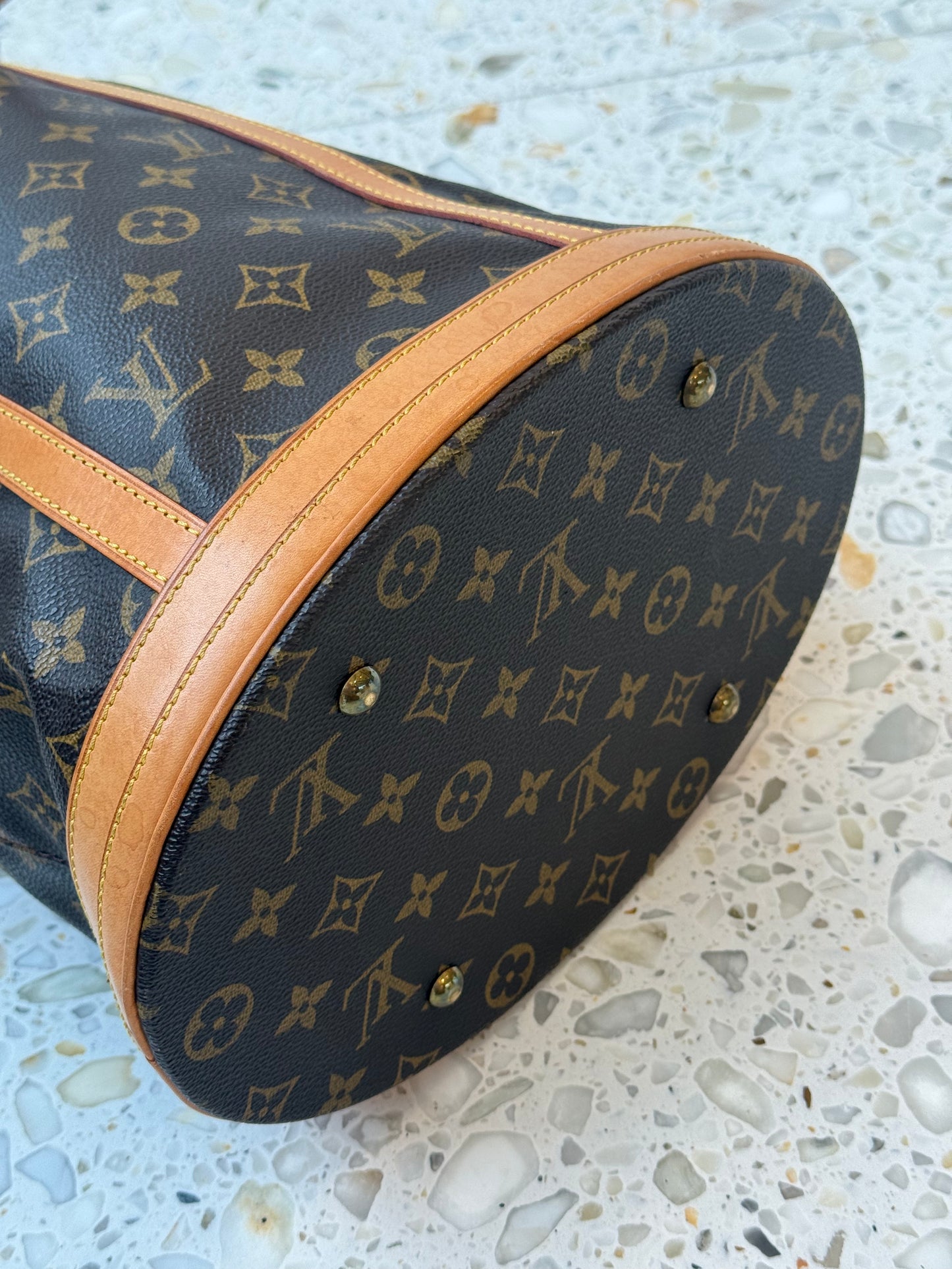 Louis Vuitton Bucket GM