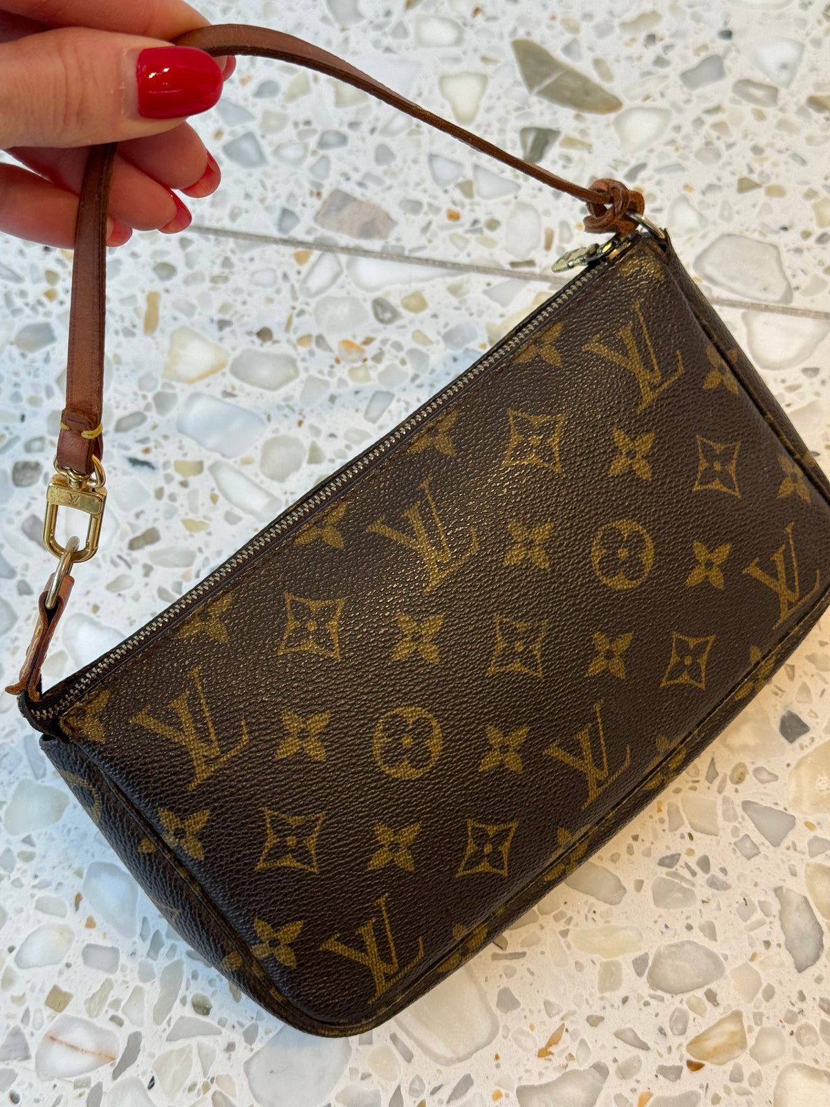 Louis Vuitton Pochette