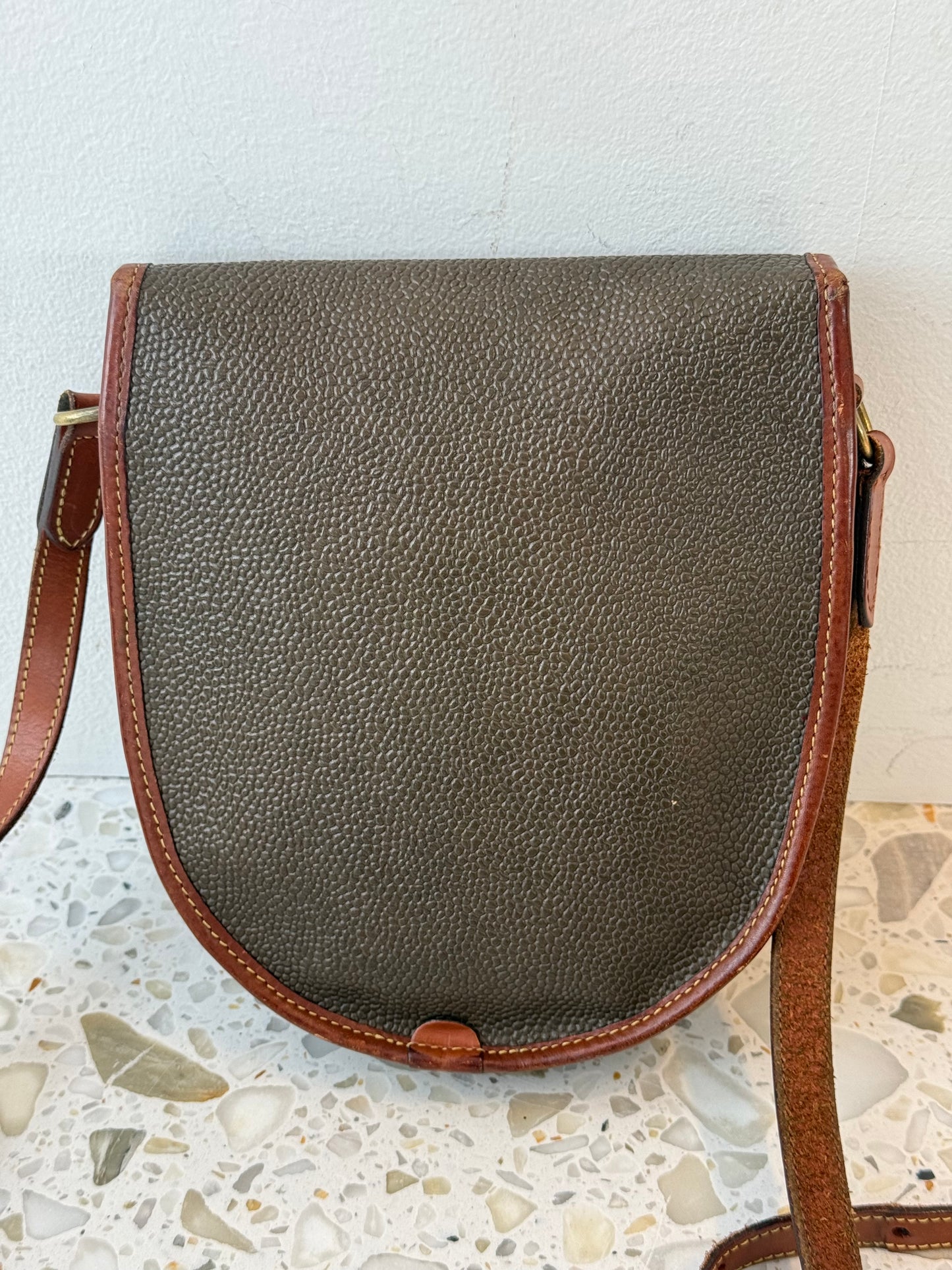 Mulberry Saddle