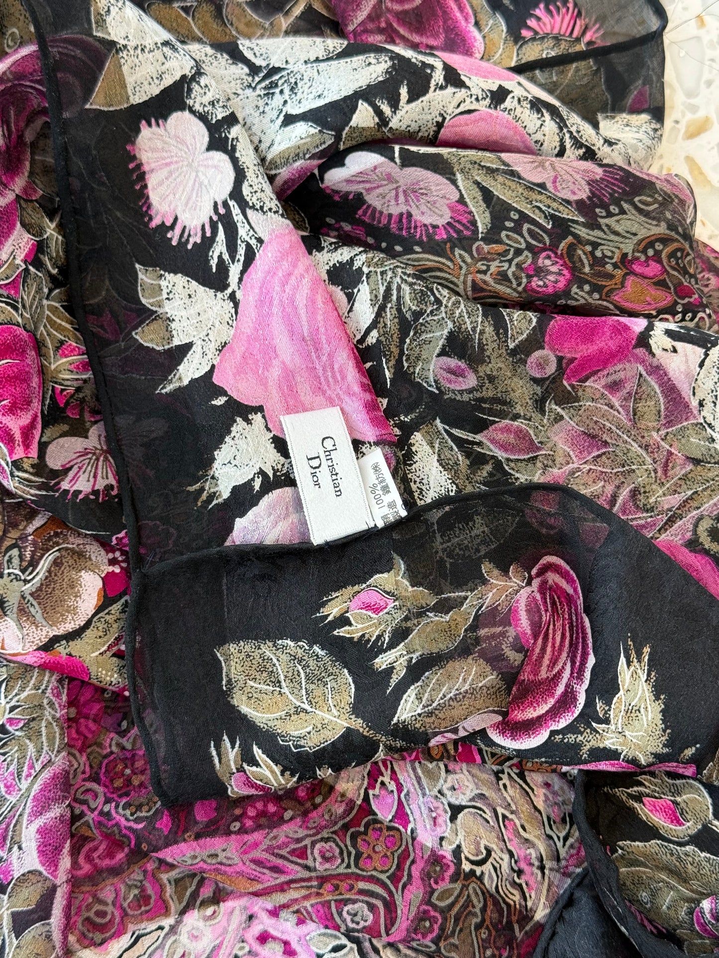 Christian Dior Silkeskjerf