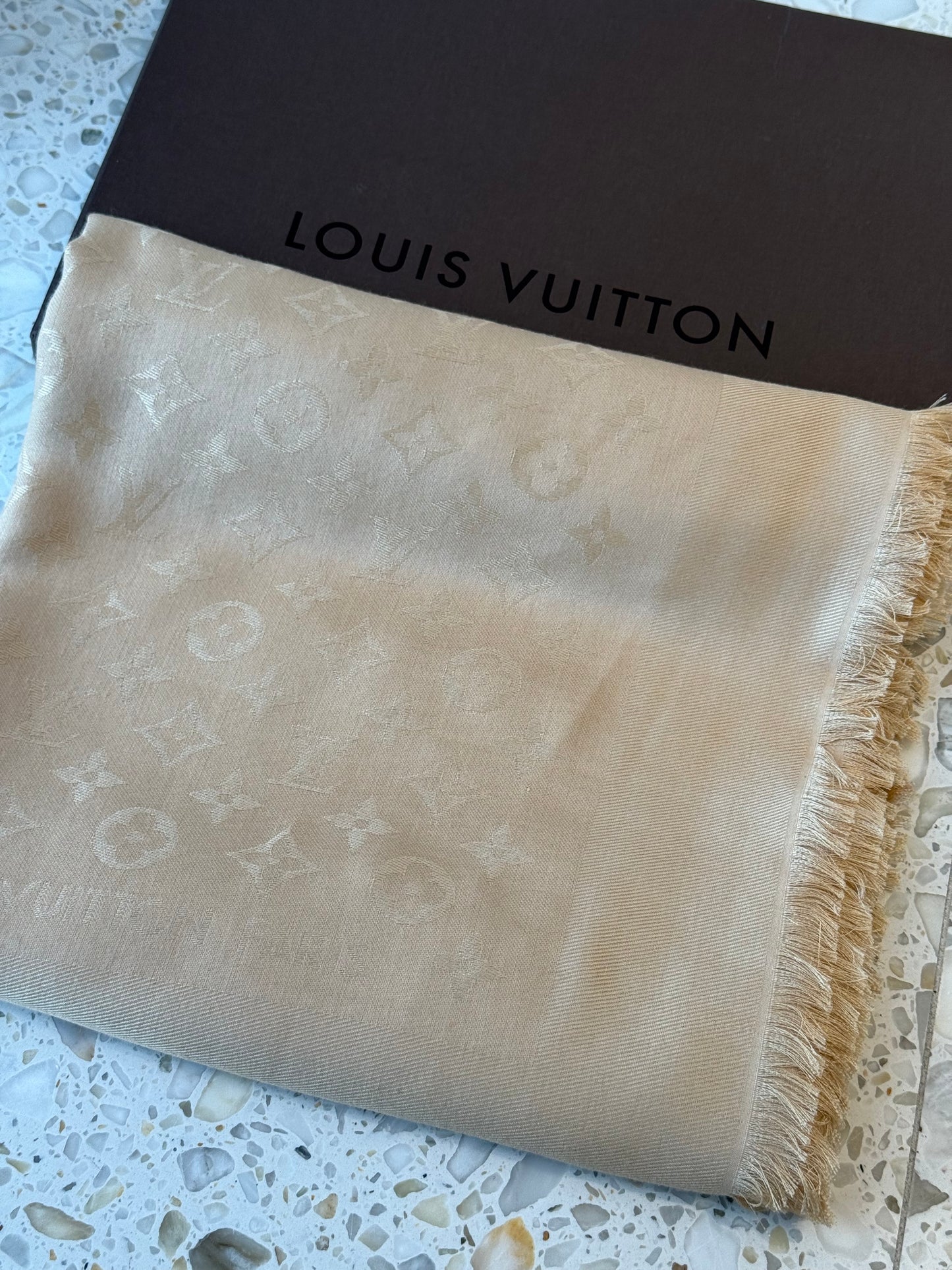 Louis Vuitton Shawl