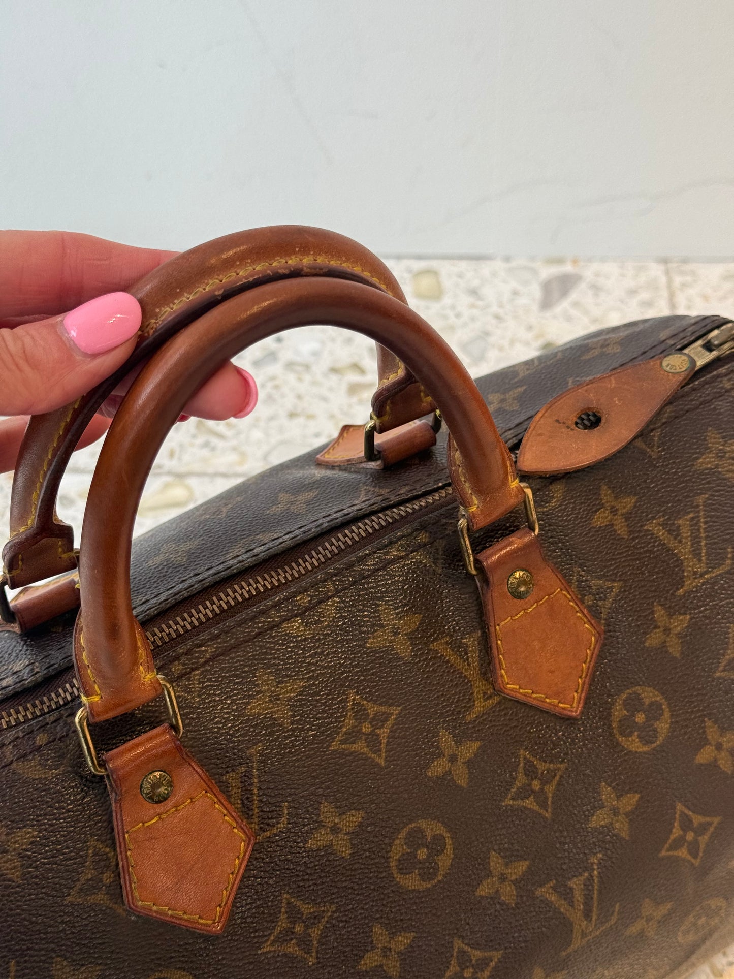 Louis Vuitton Speedy 35