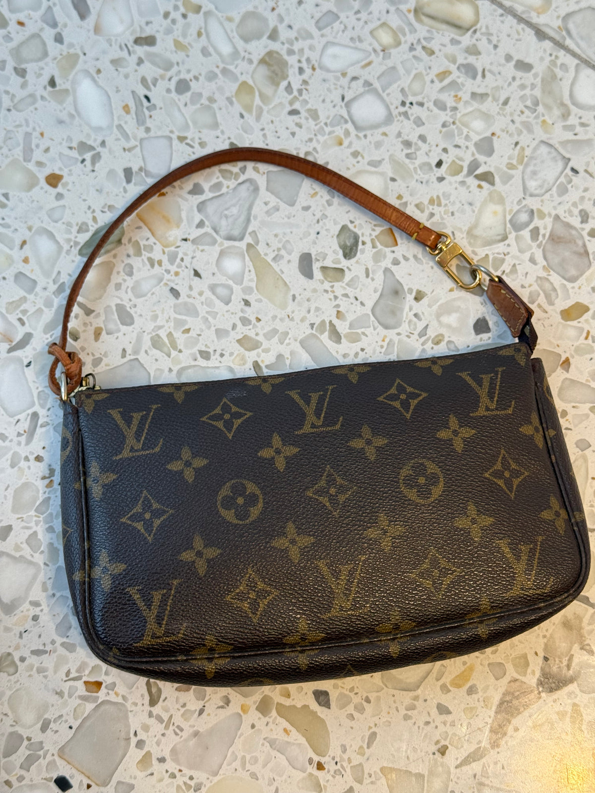 Louis Vuitton Pochette