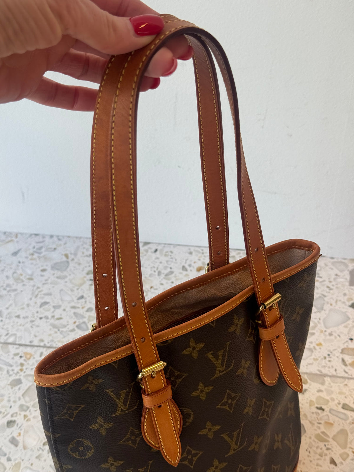 Louis Vuitton Bucket PM