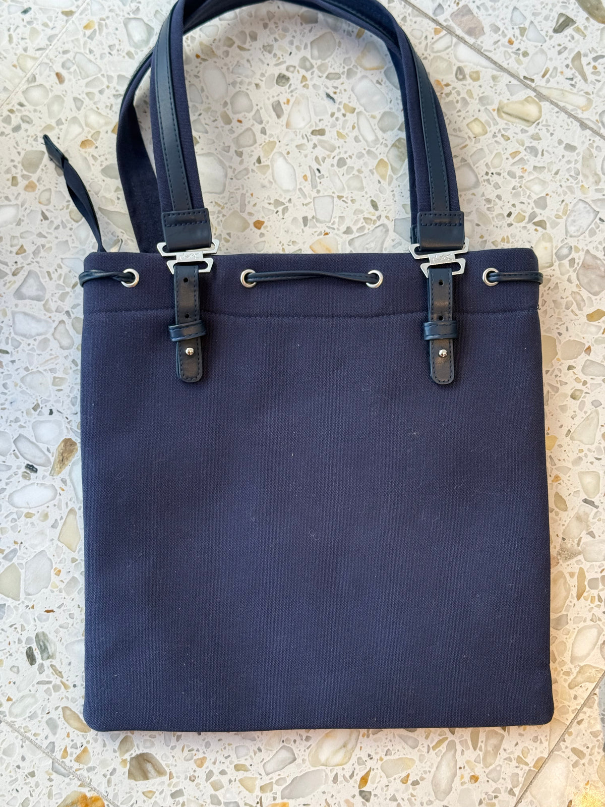 YSL veske