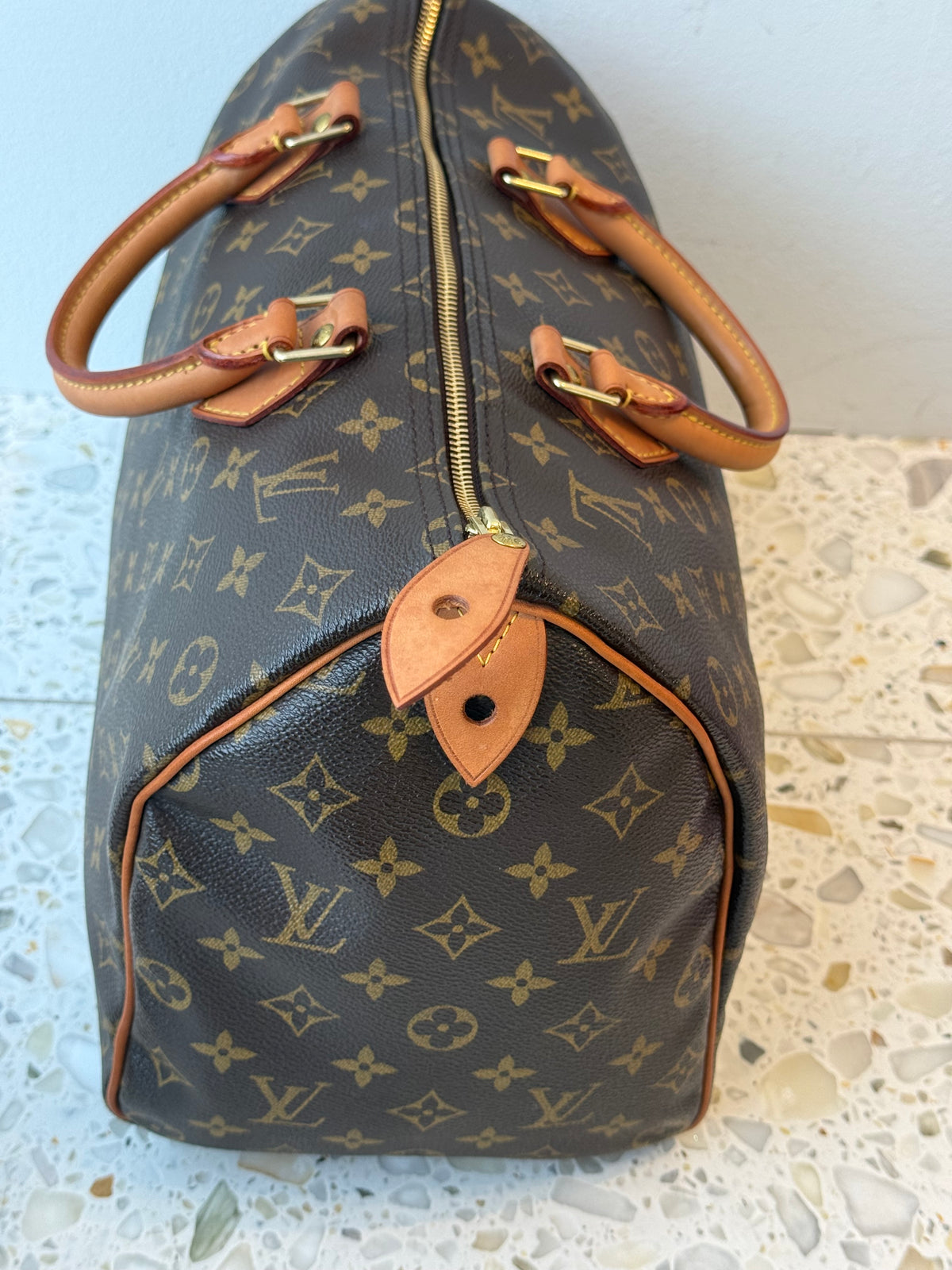 Louis Vuitton Speedy 35