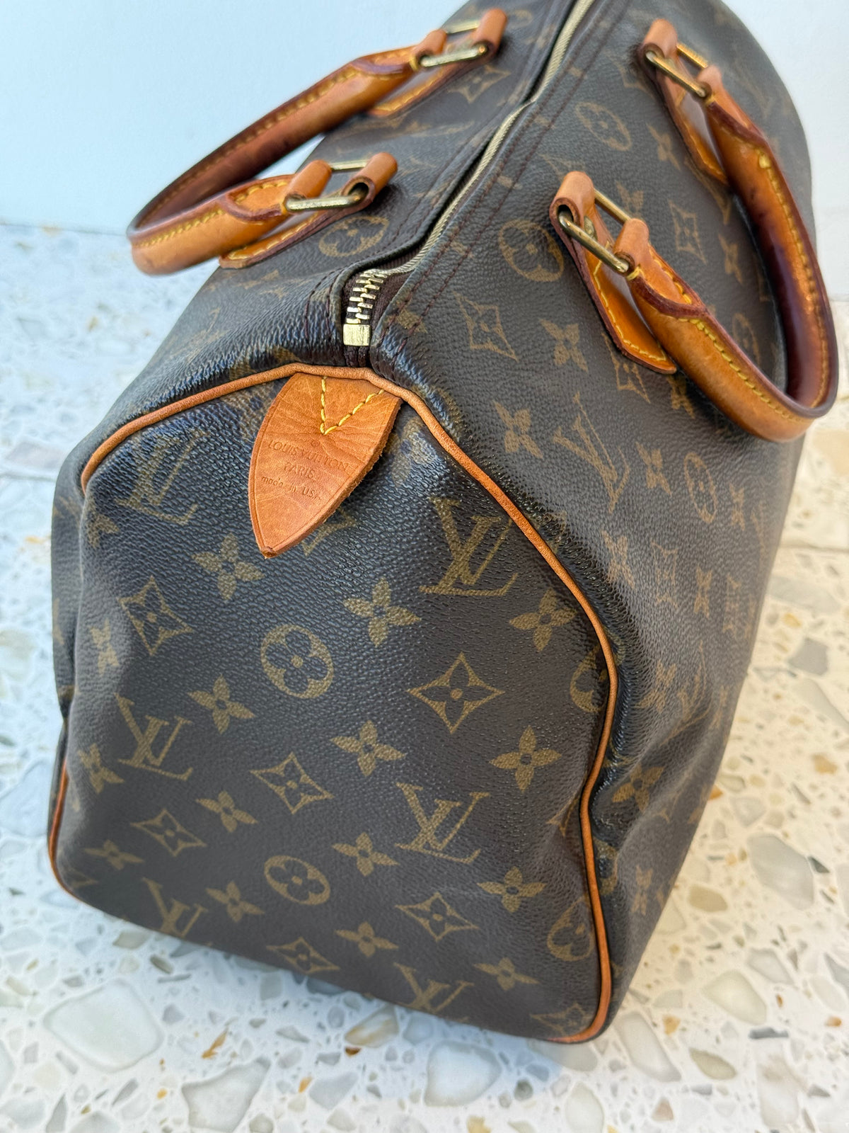Louis Vuitton Speedy 30