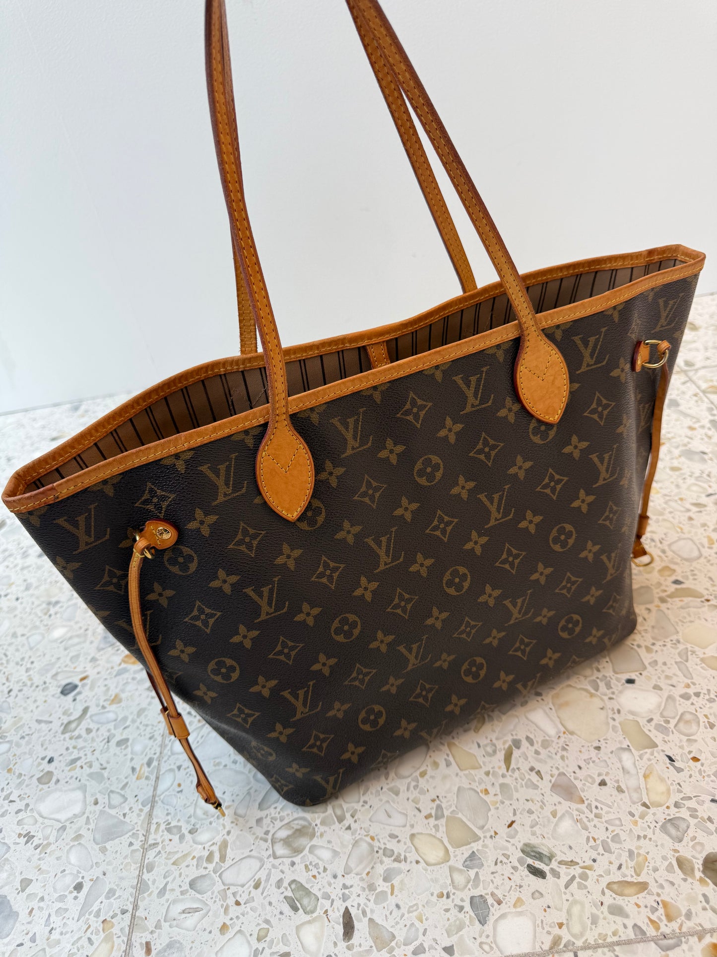 Louis Vuitton Neverfull MM