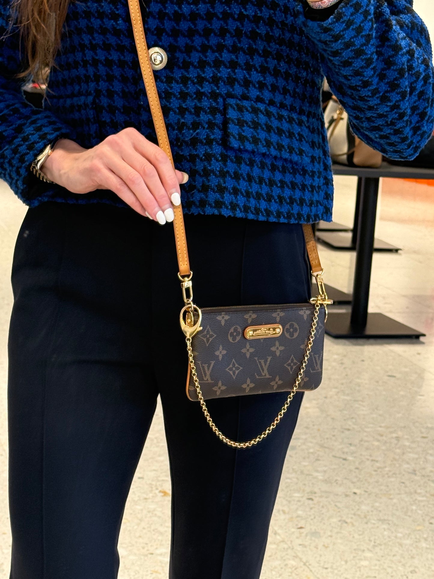 Louis Vuitton Milla Pochette