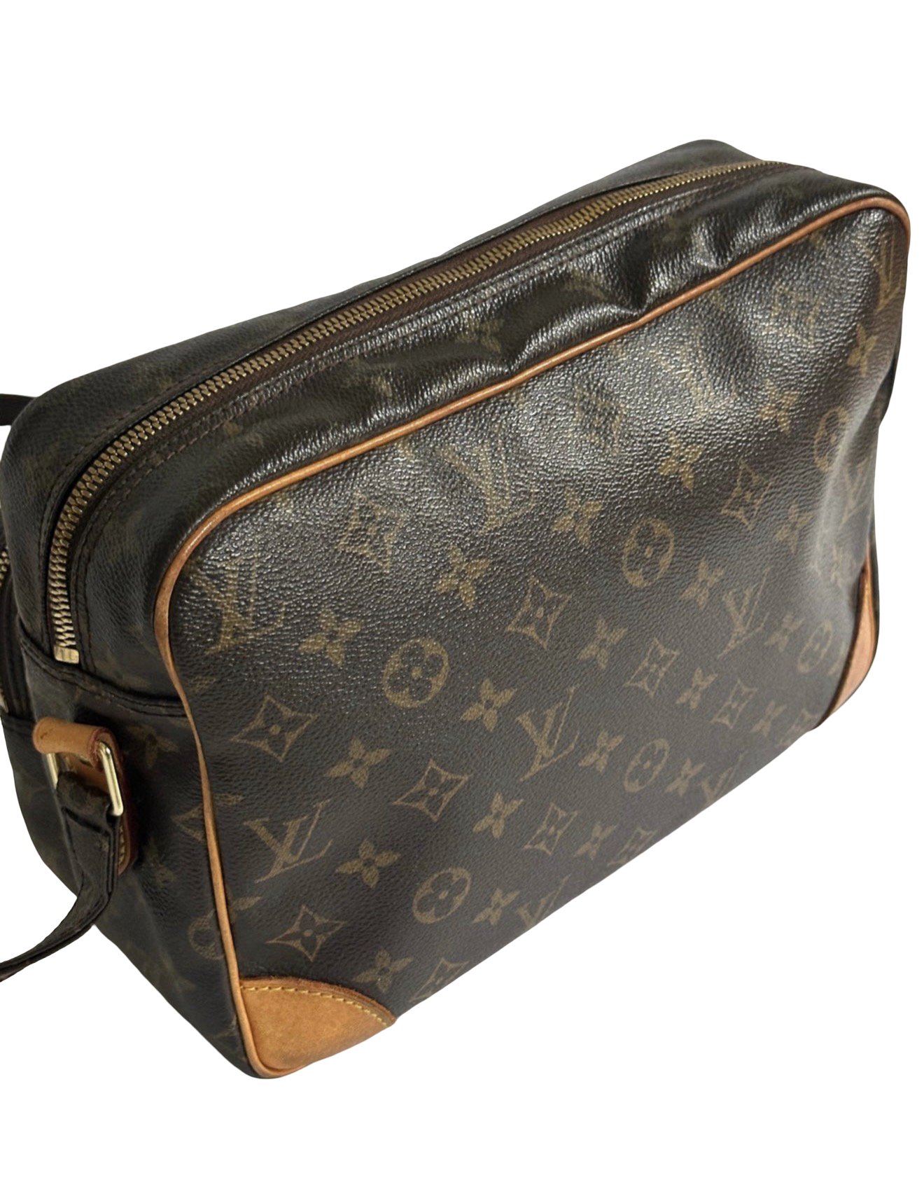 Louis Vuitton Nile Messenger