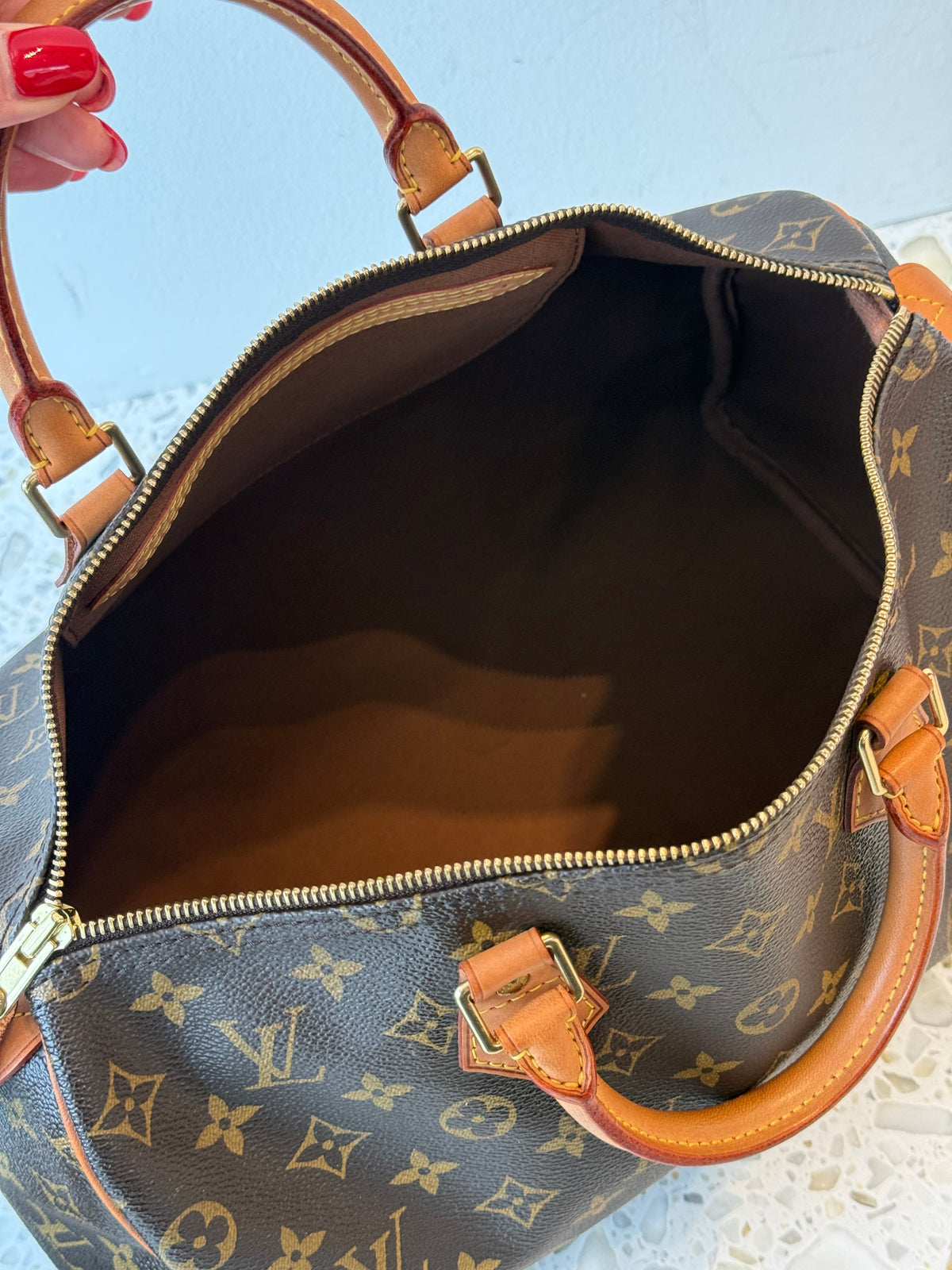 Louis Vuitton Speedy 35