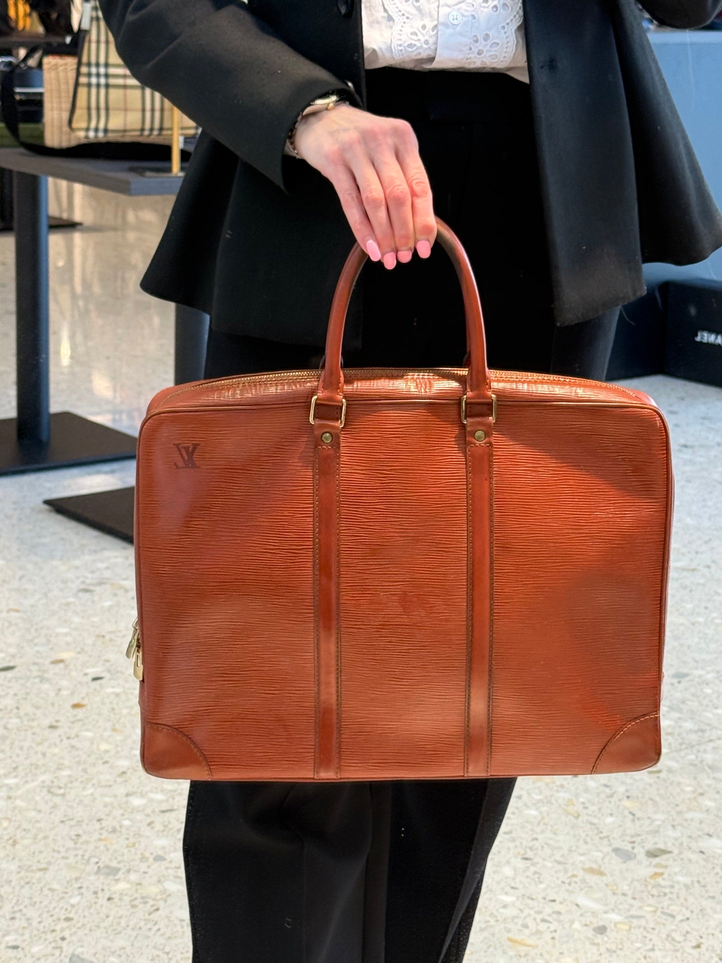Louis Vuitton Porte Documentes