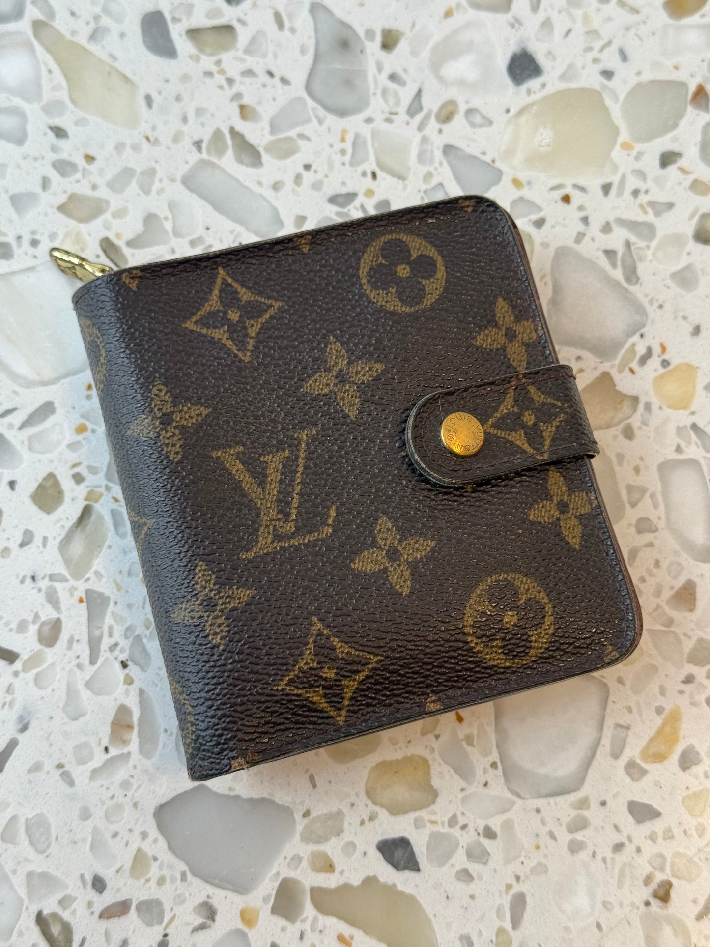 Louis Vuitton Wallet