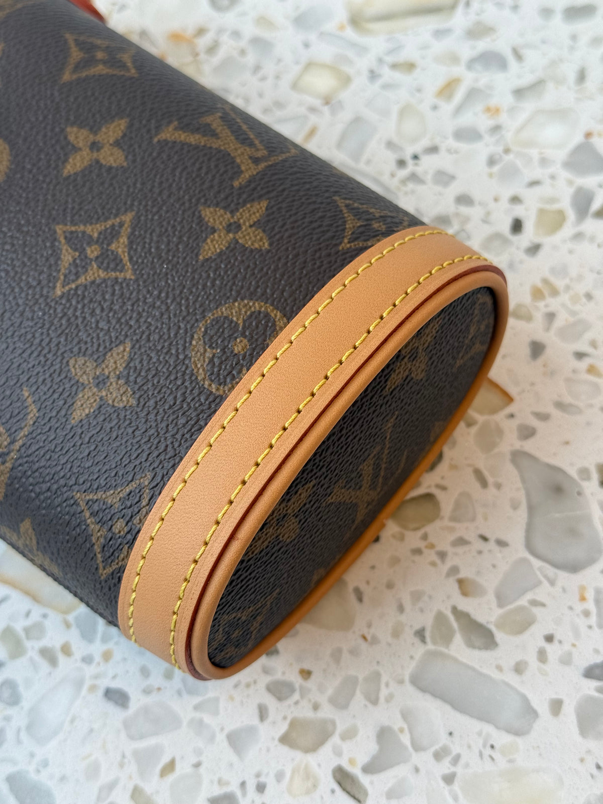 Louis Vuitton Fold Me Pouch