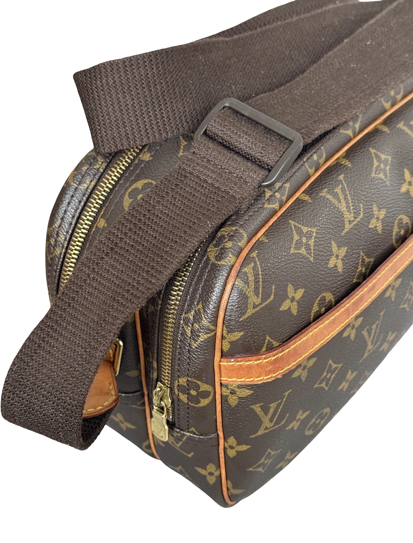 Louis Vuitton Reporter