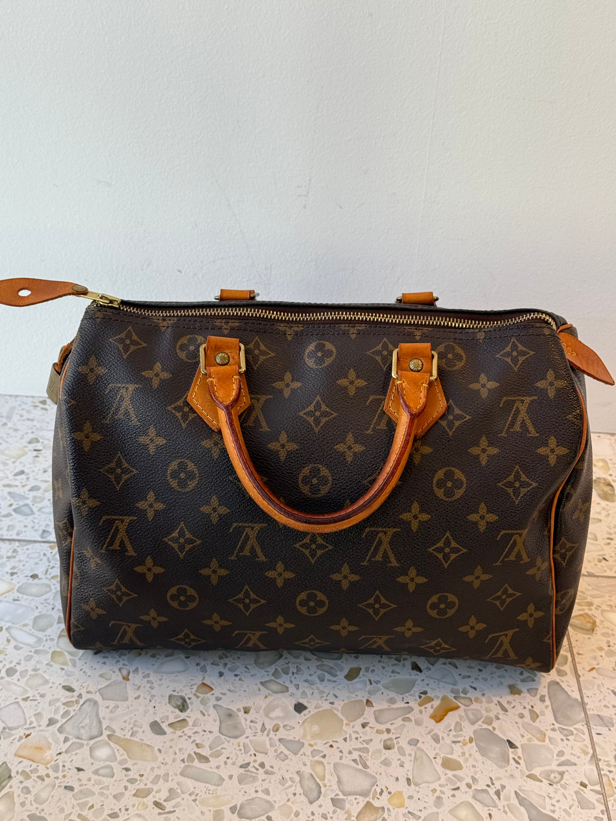 Louis Vuitton Speedy 30