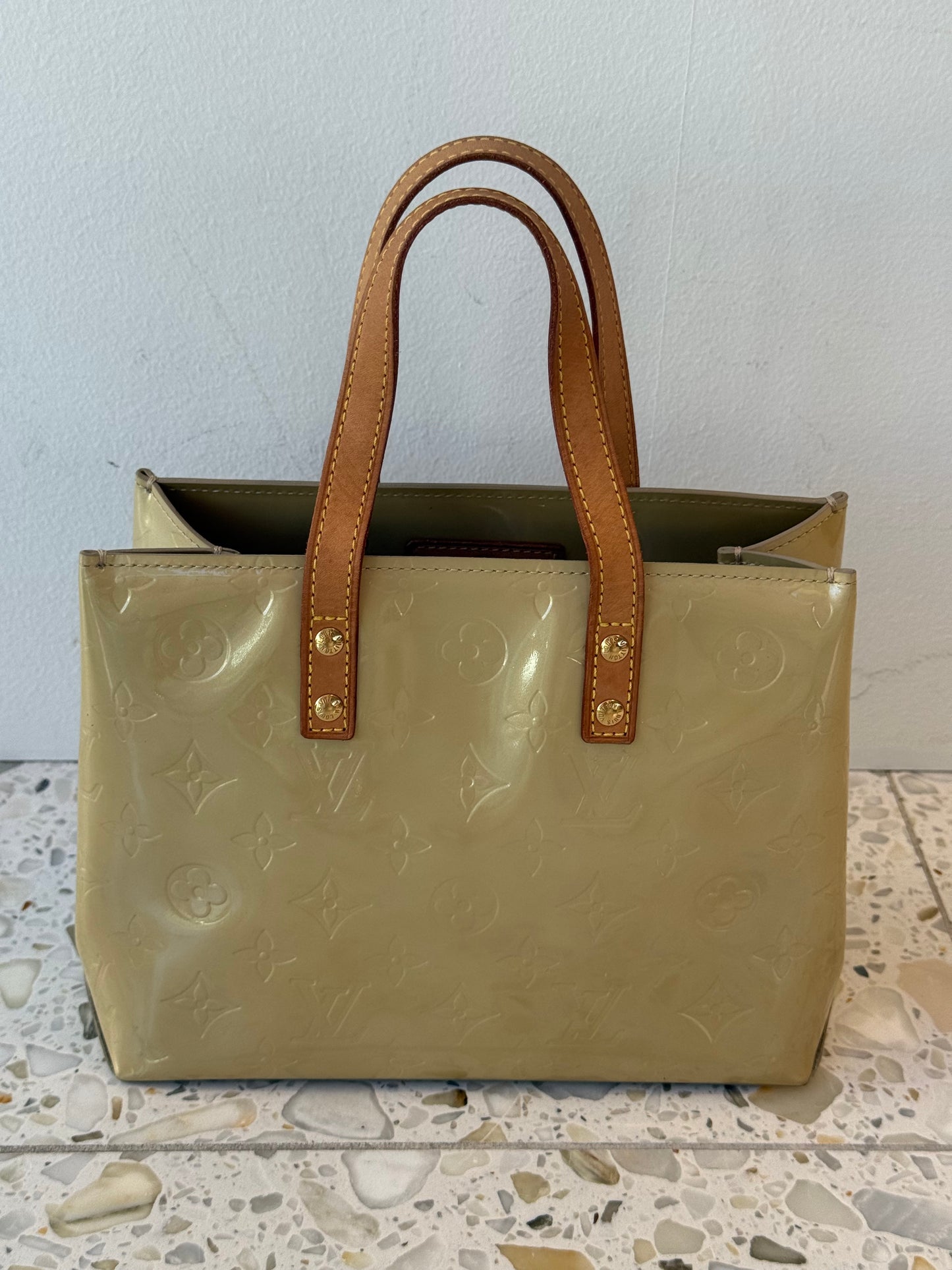Louis Vuitton Reade PM