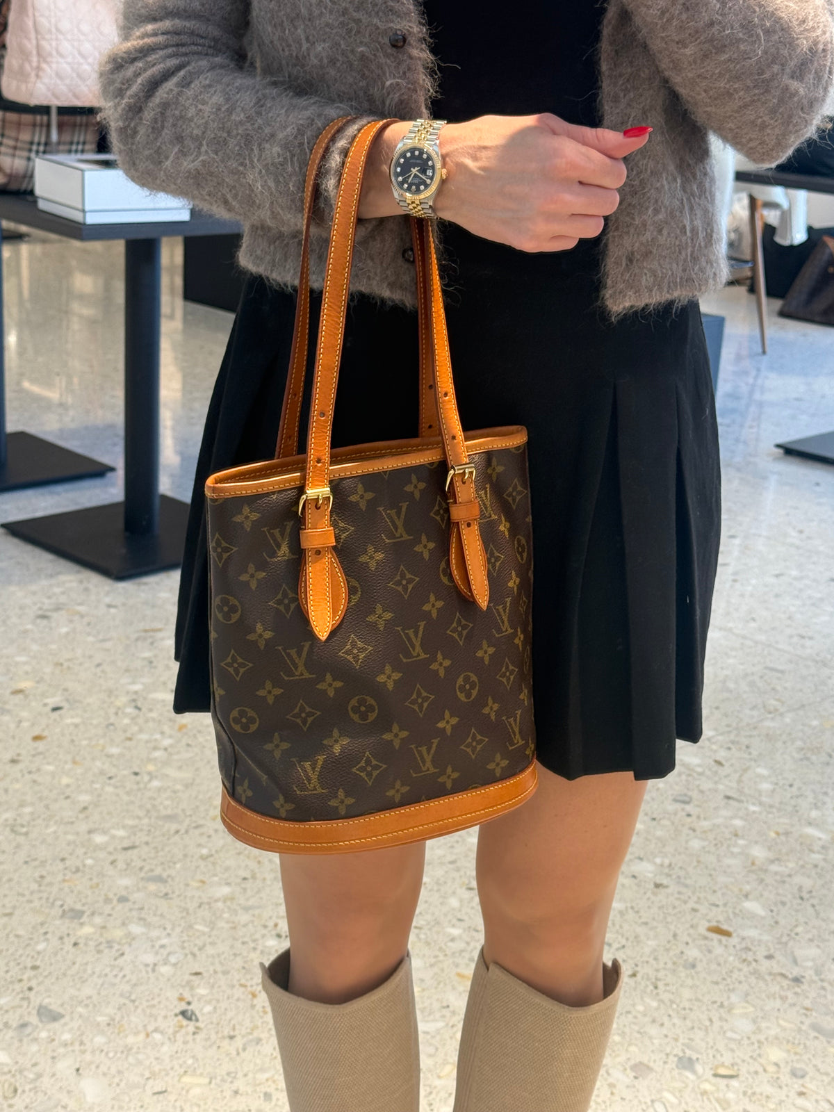 Louis Vuitton Bucket PM