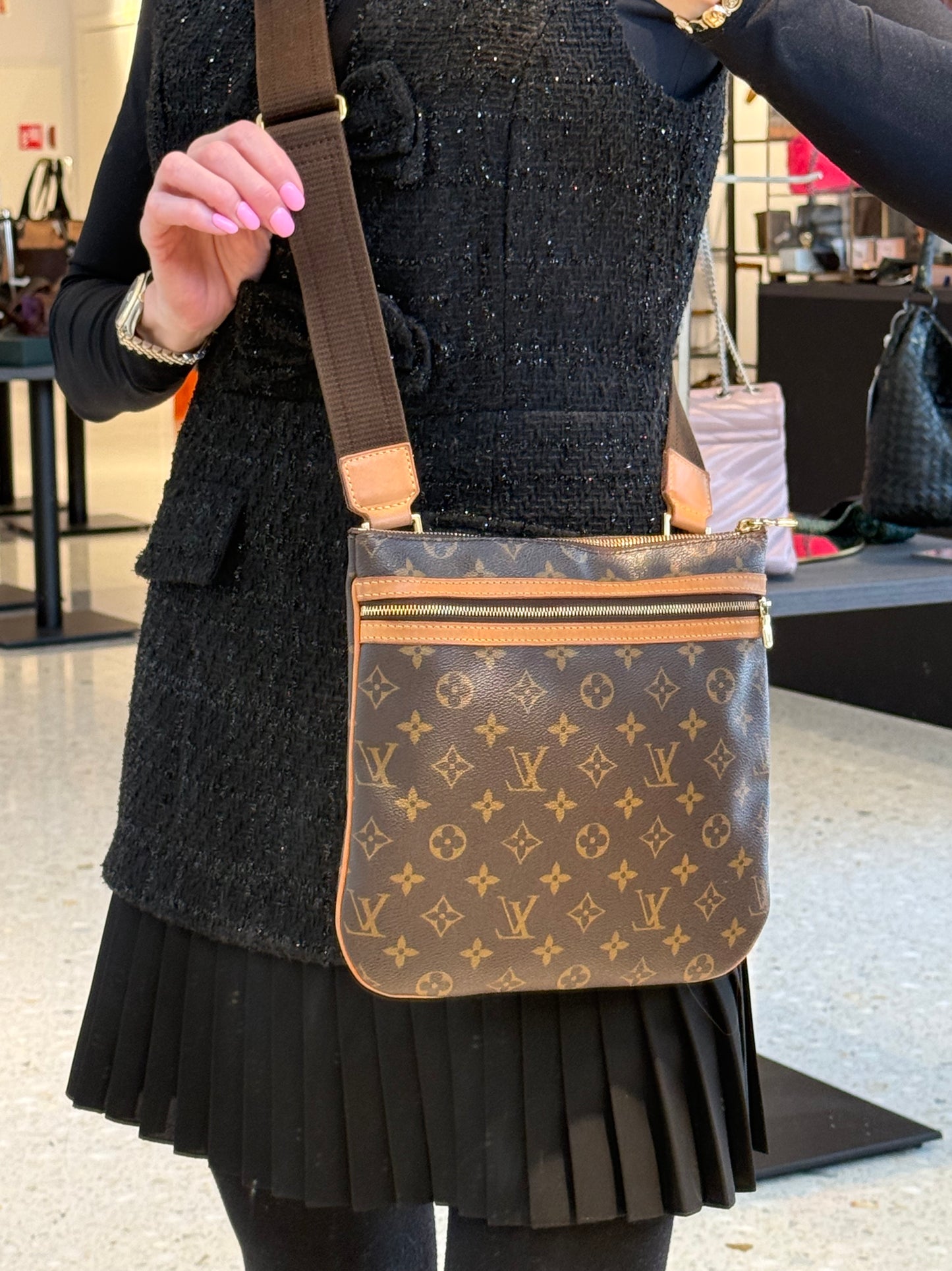 Louis Vuitton Pochette Bosphore