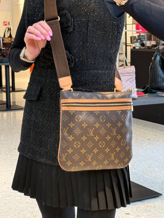 Louis Vuitton Pochette Bosphore