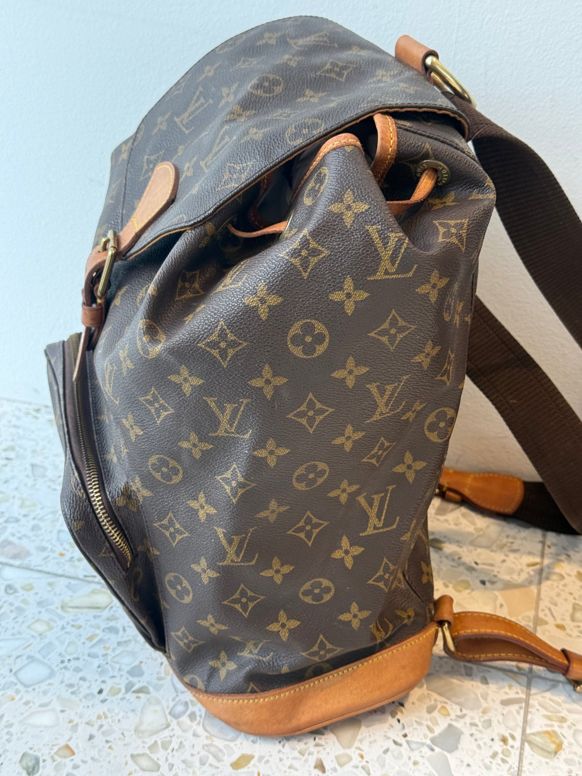 Louis Vuitton Montsouris GM