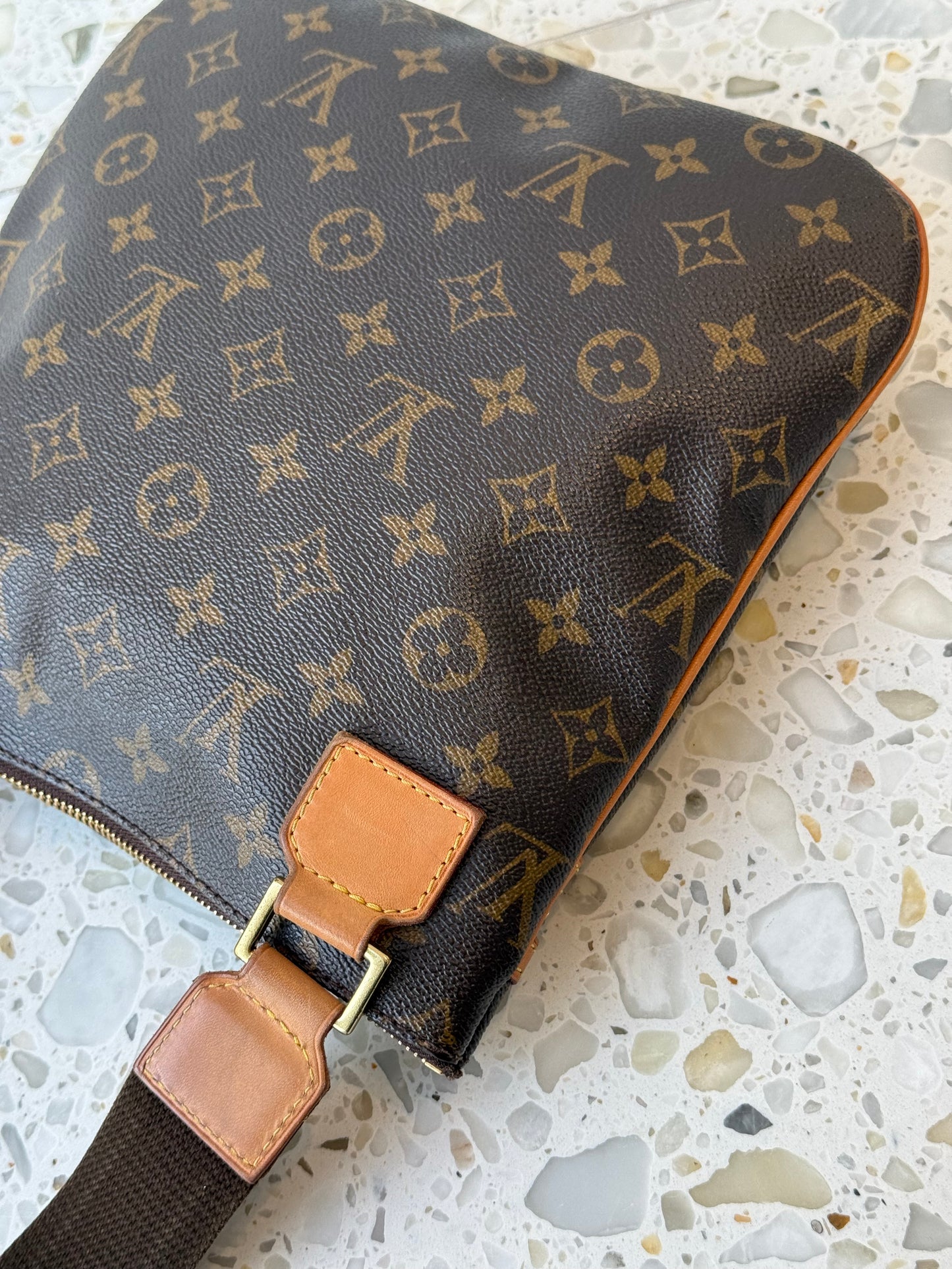 Louis Vuitton Pochette Bosphore