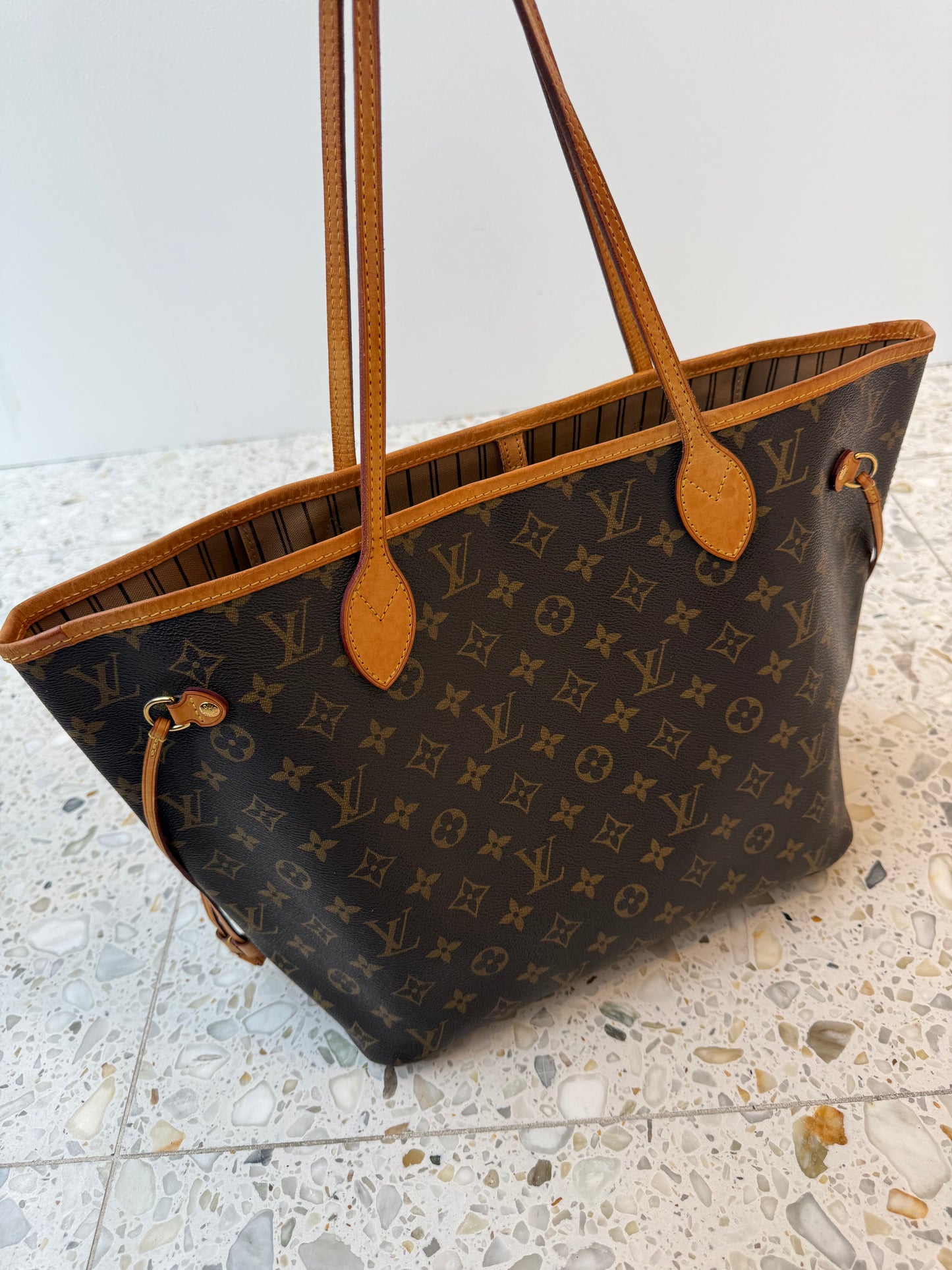 Louis Vuitton Neverfull MM