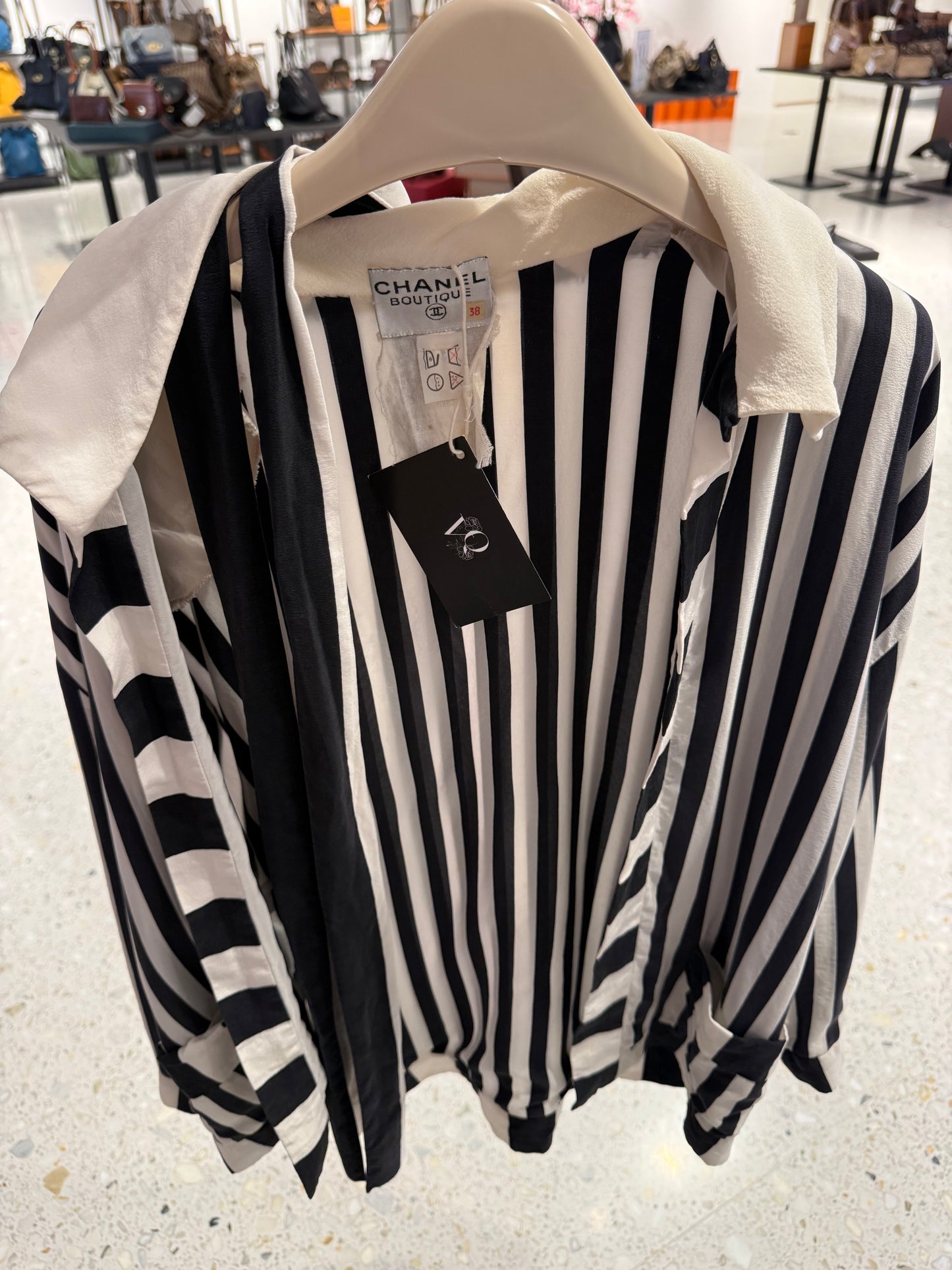 Chanel silkebluse