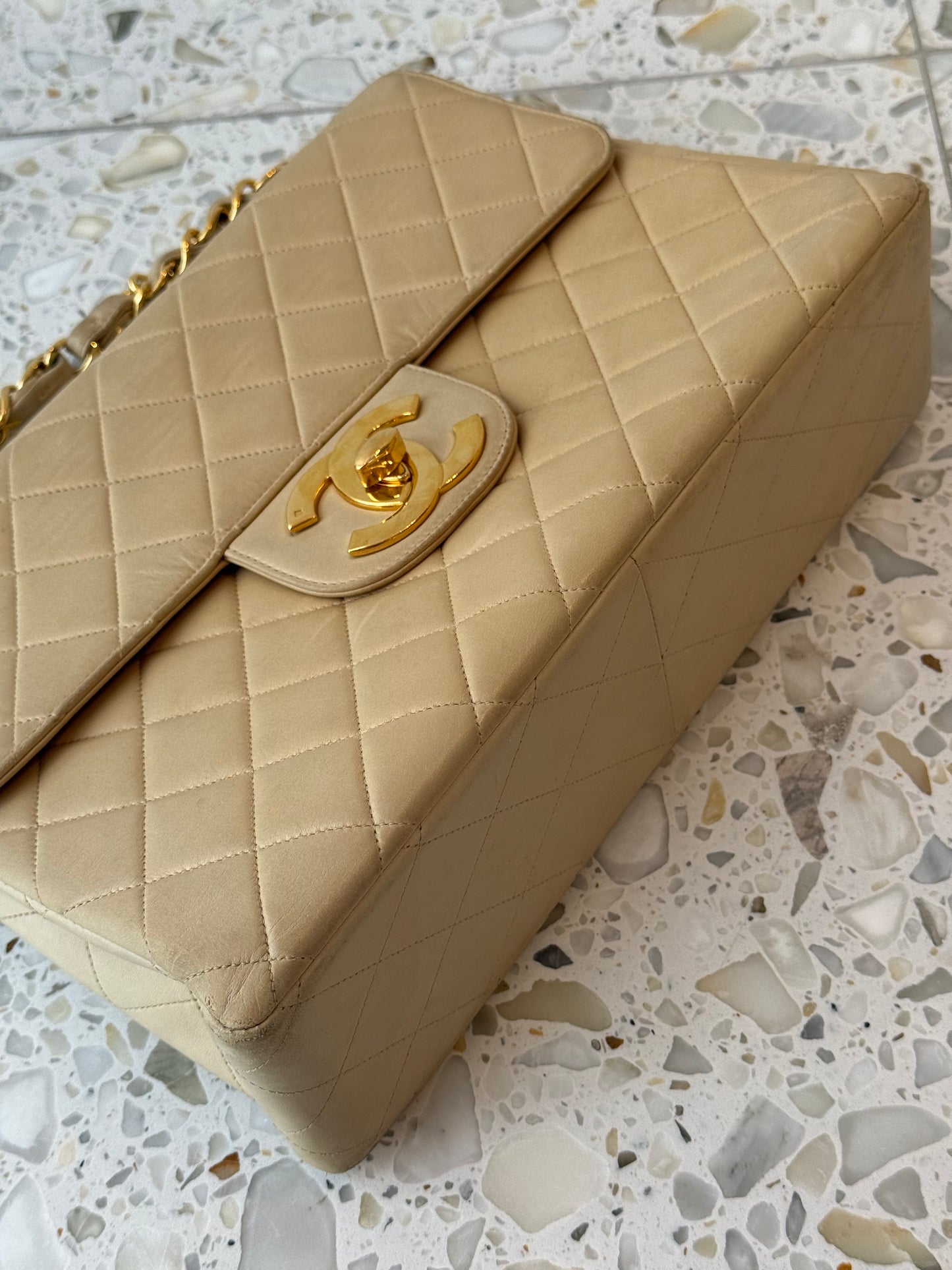 Chanel Matelasse 30