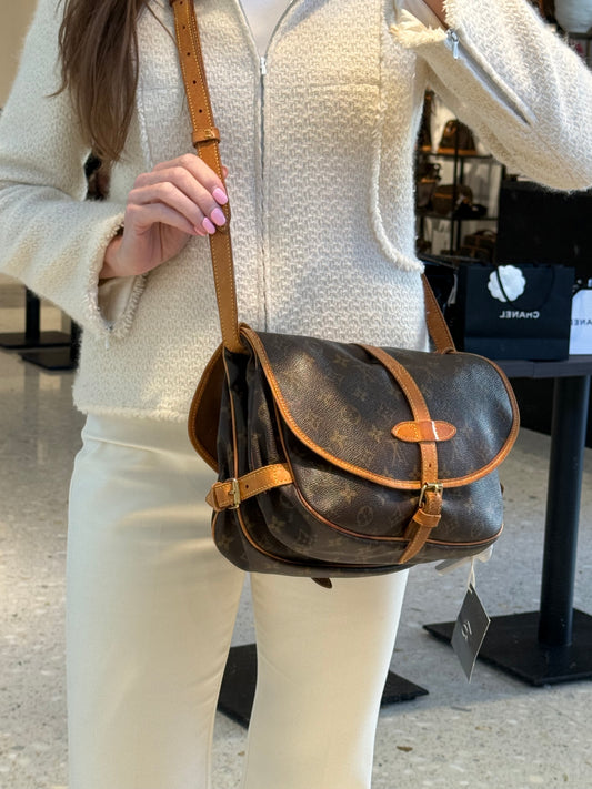 Louis Vuitton Saumur