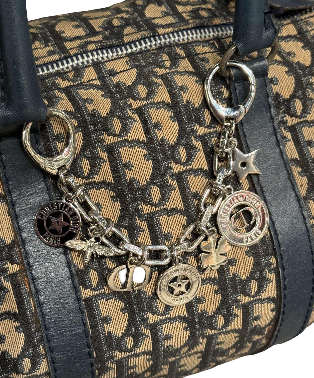 Christian Dior Veskecharm