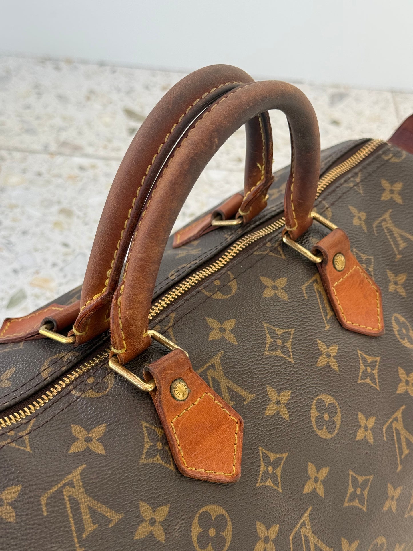 Louis Vuitton Speedy 35