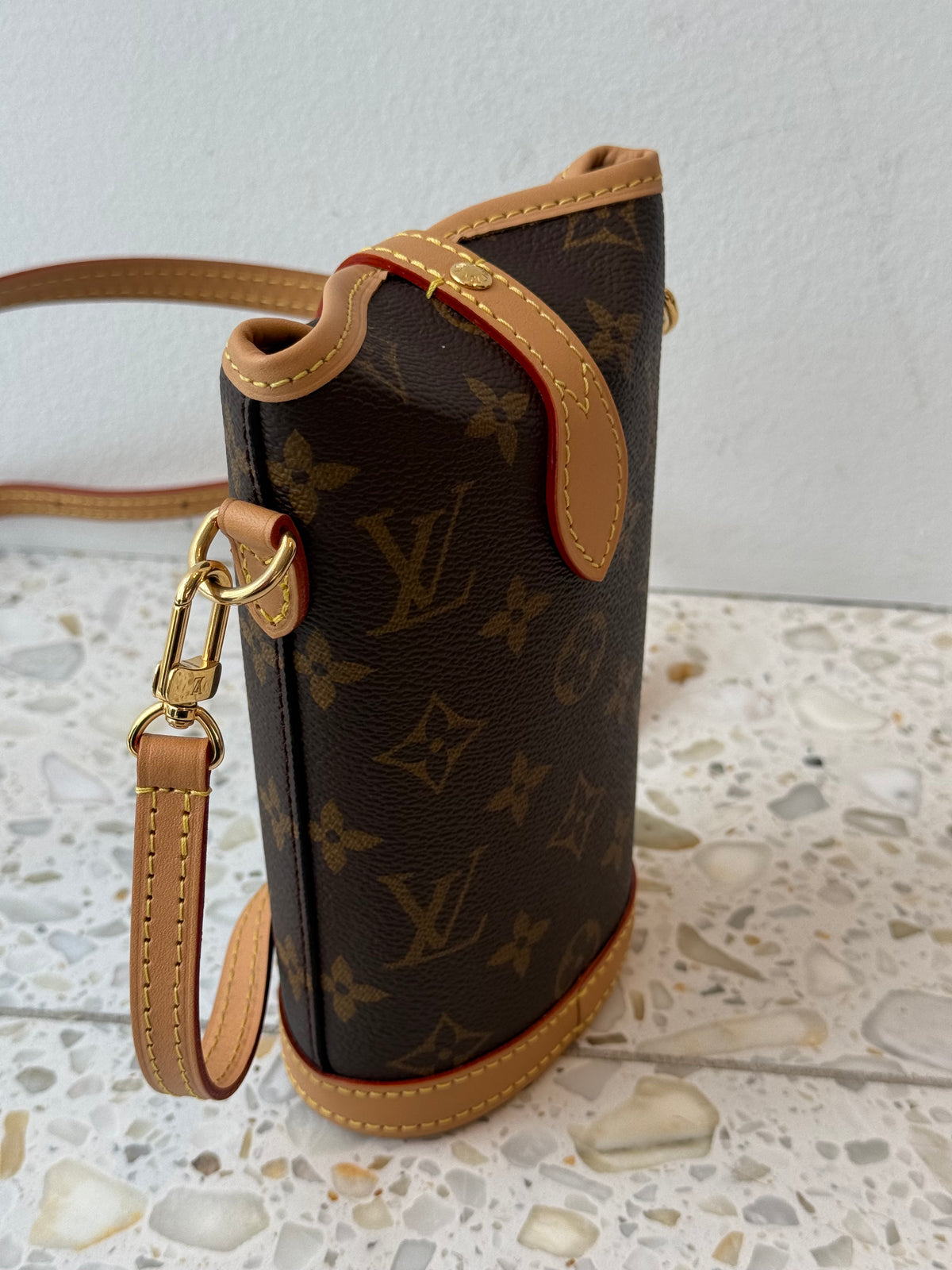 Louis Vuitton Fold Me Pouch