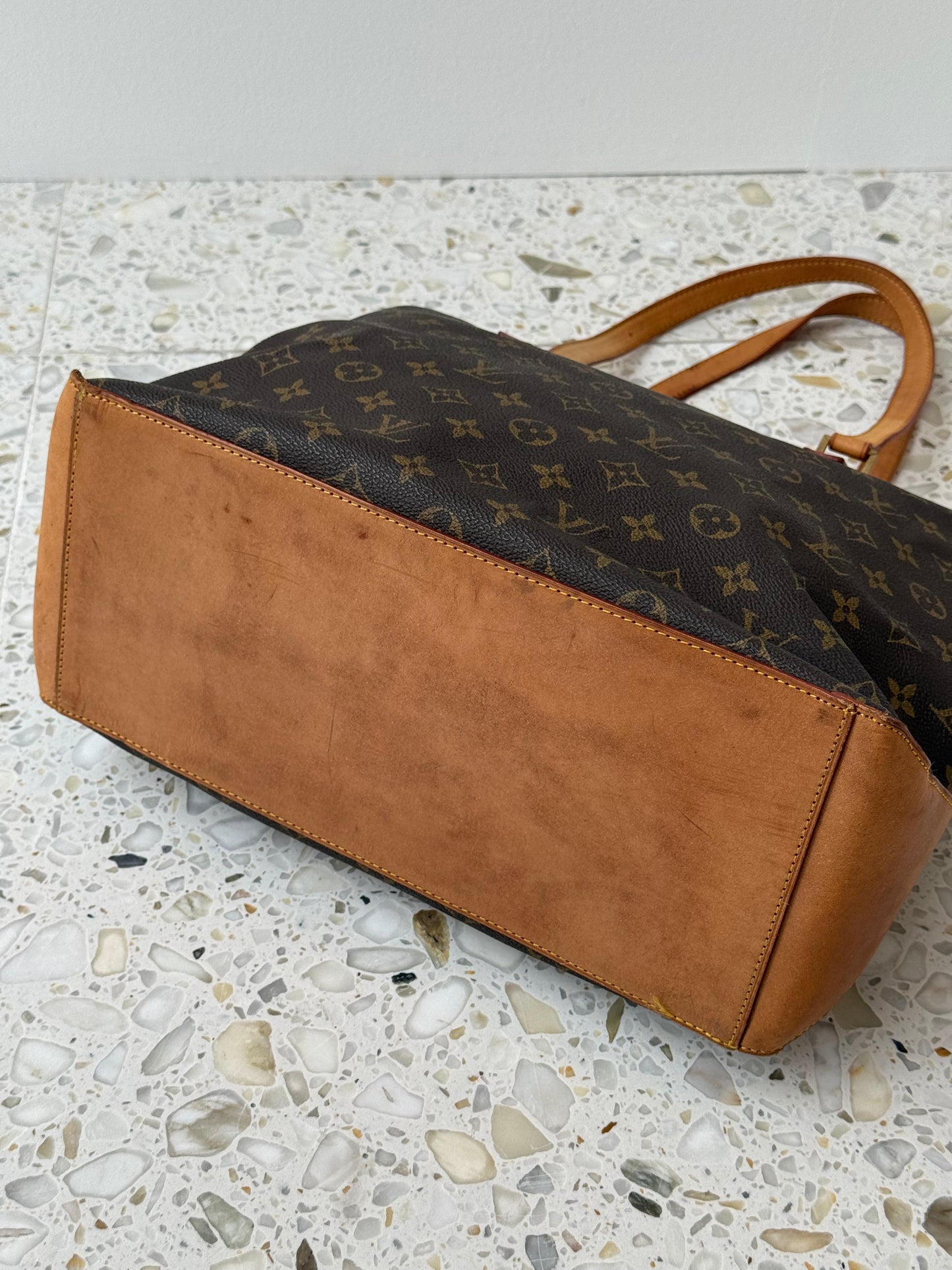 Louis Vuitton Cabas Mezzo